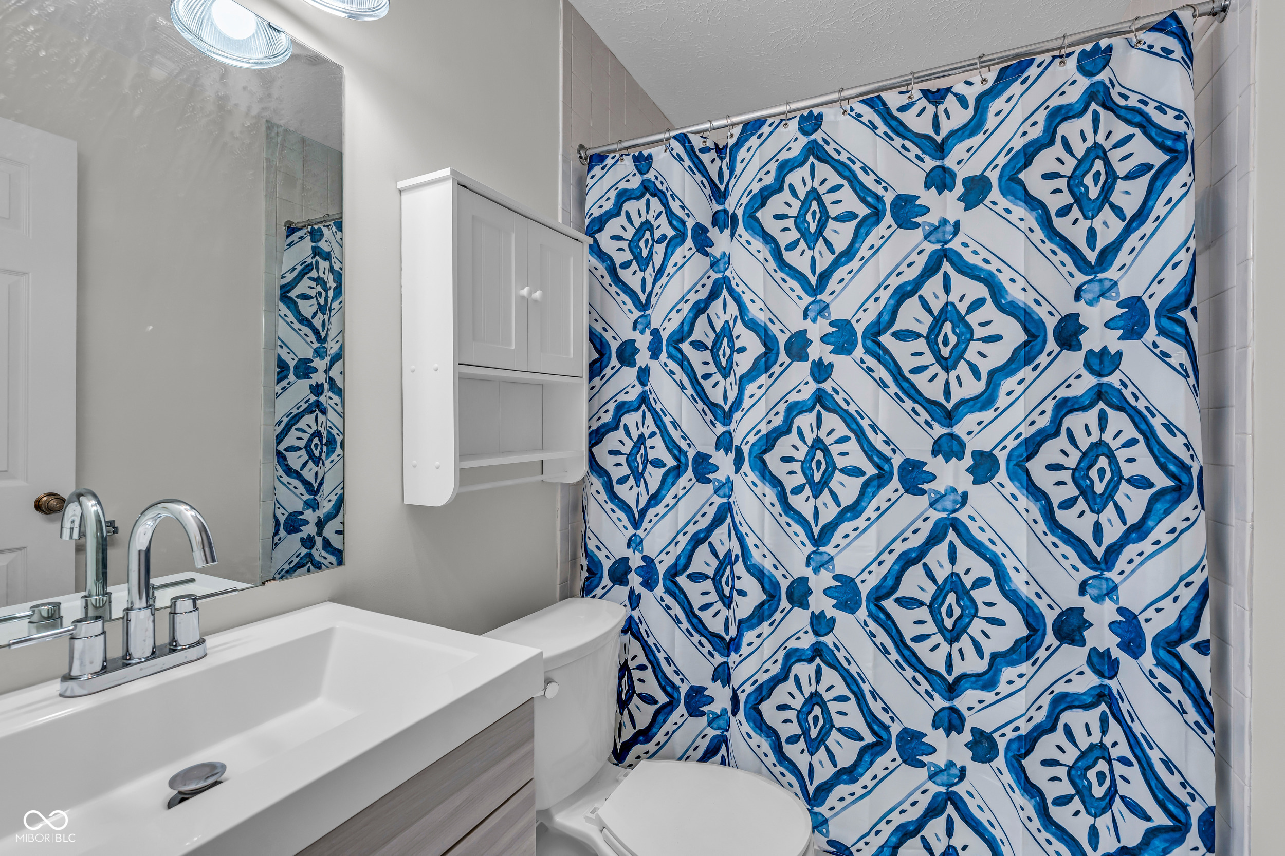 5228 Greenwillow Road