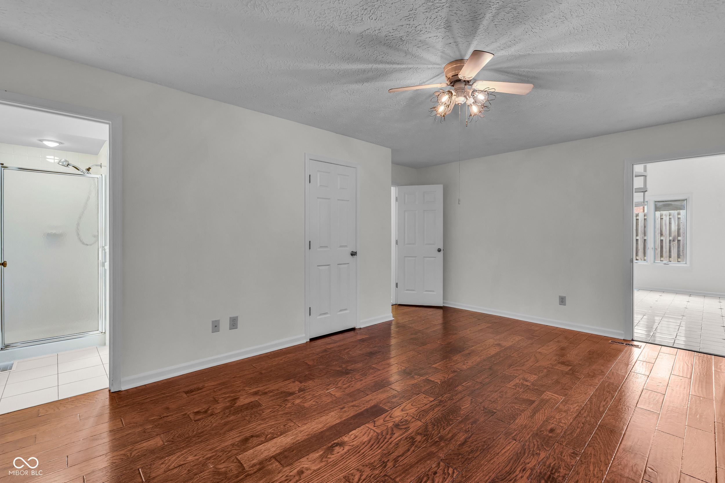 5228 Greenwillow Road