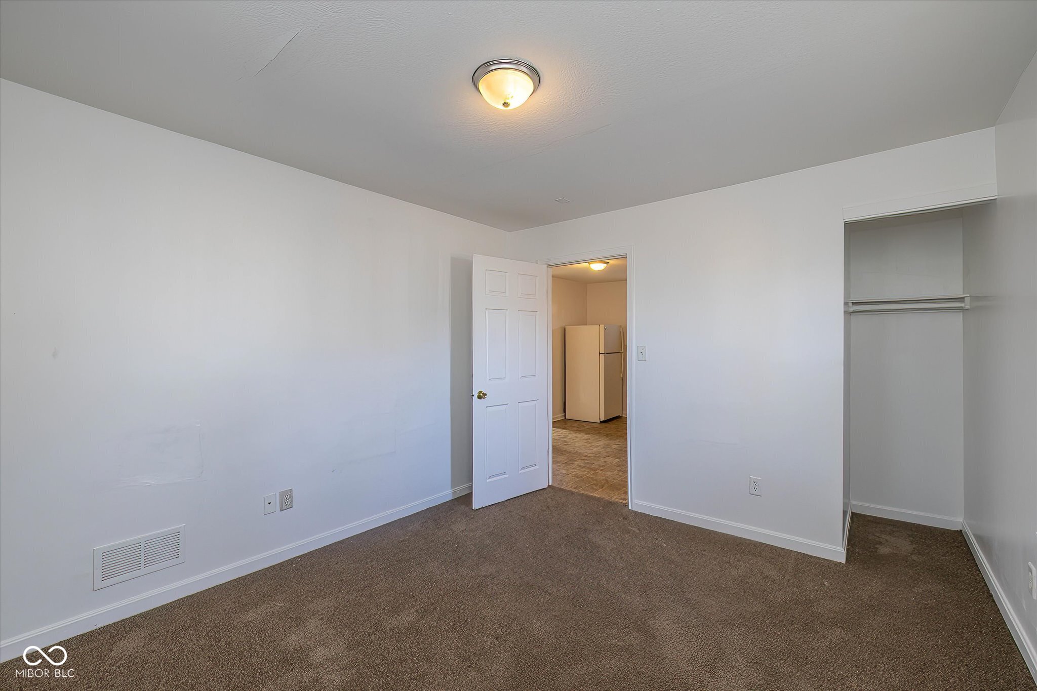 4534 Norwaldo Avenue