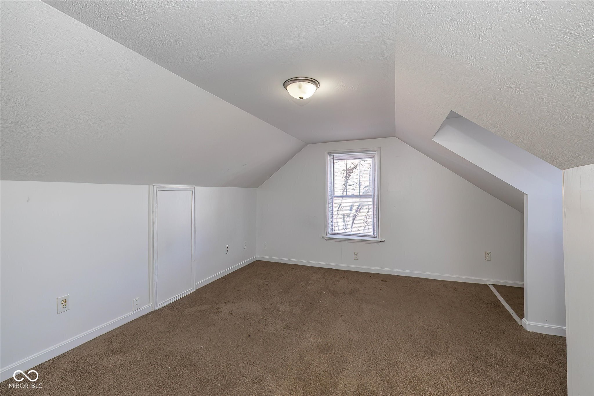 4534 Norwaldo Avenue