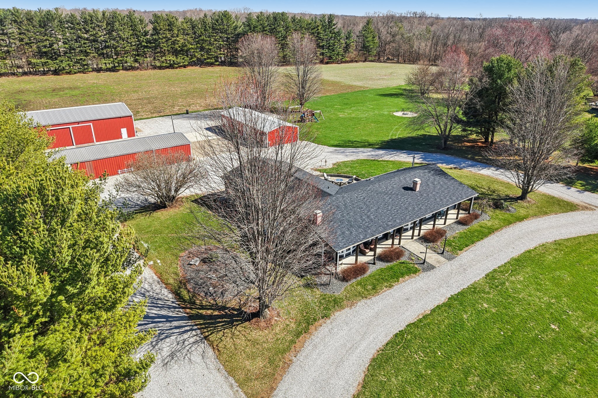 7135 N County Road 300 W