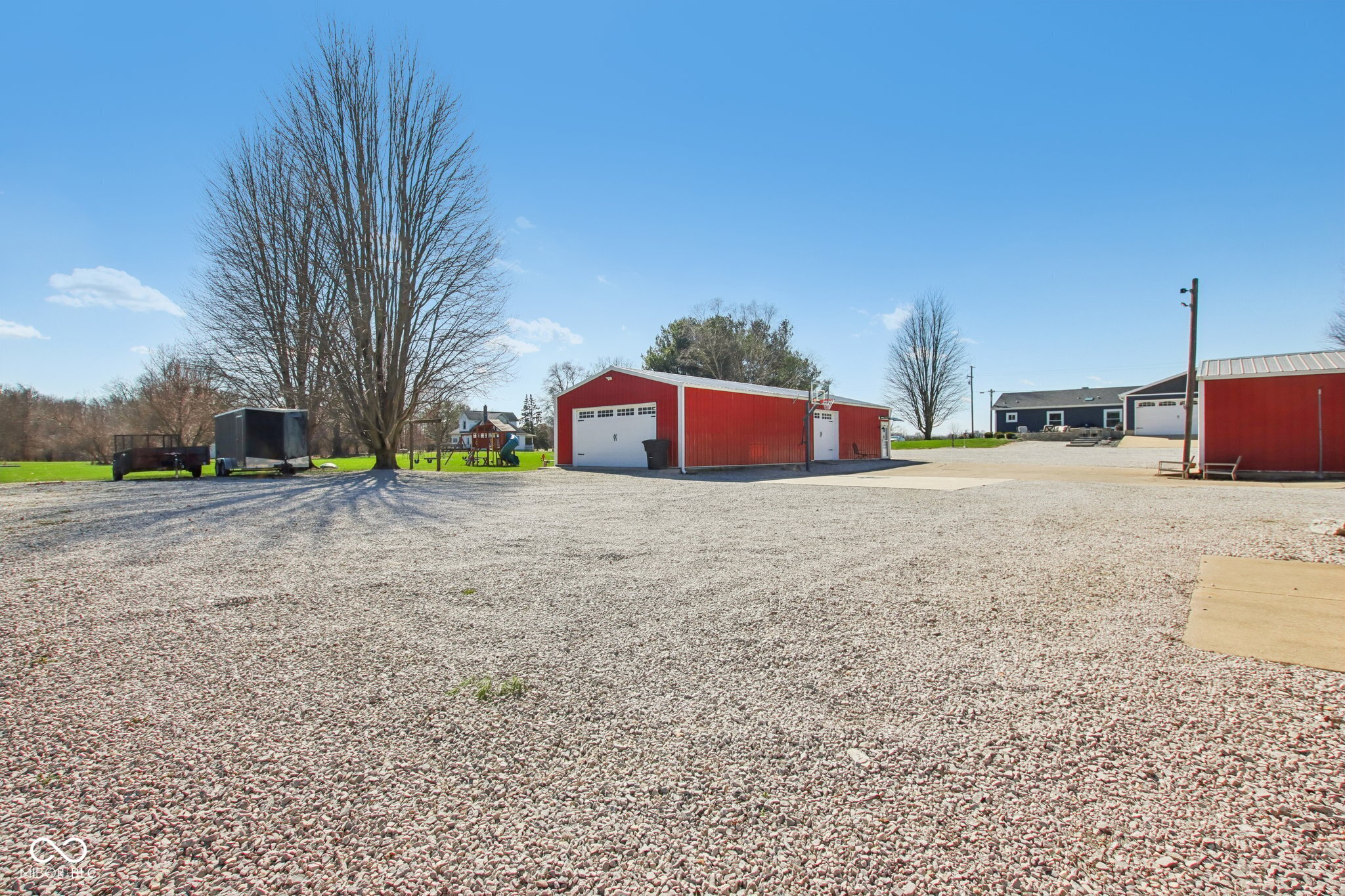 7135 N County Road 300 W