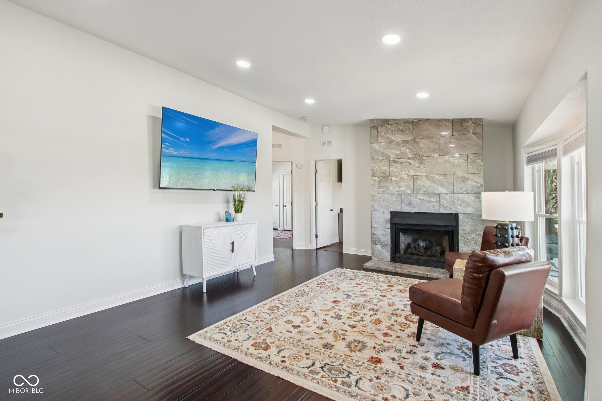 7135 N County Road 300 W