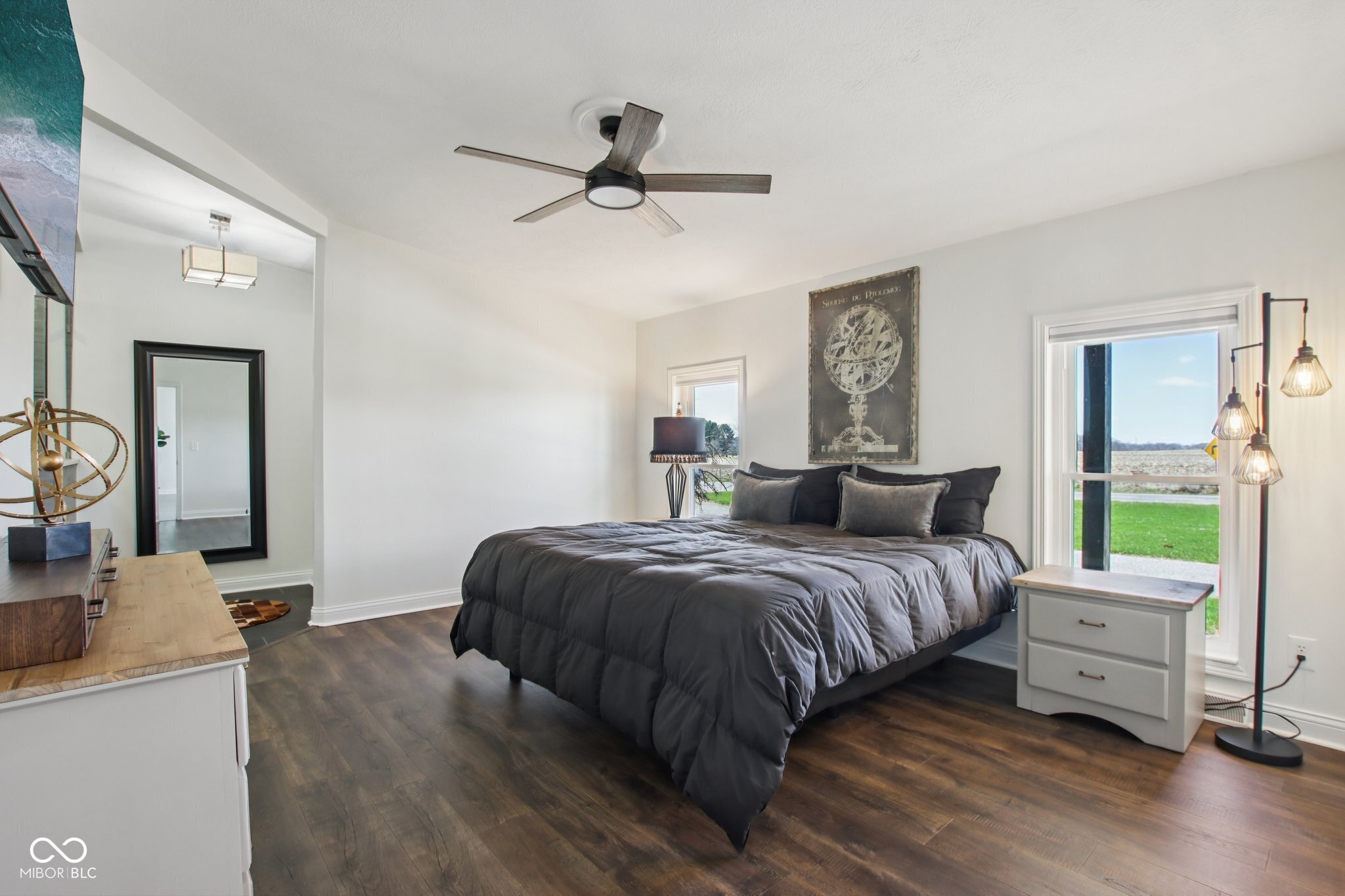 7135 N County Road 300 W