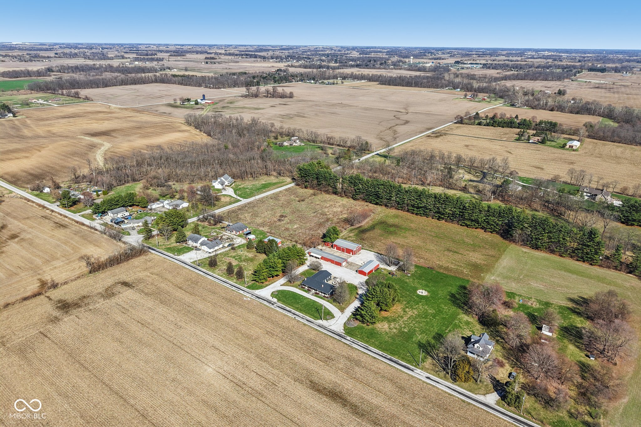 7135 N County Road 300 W