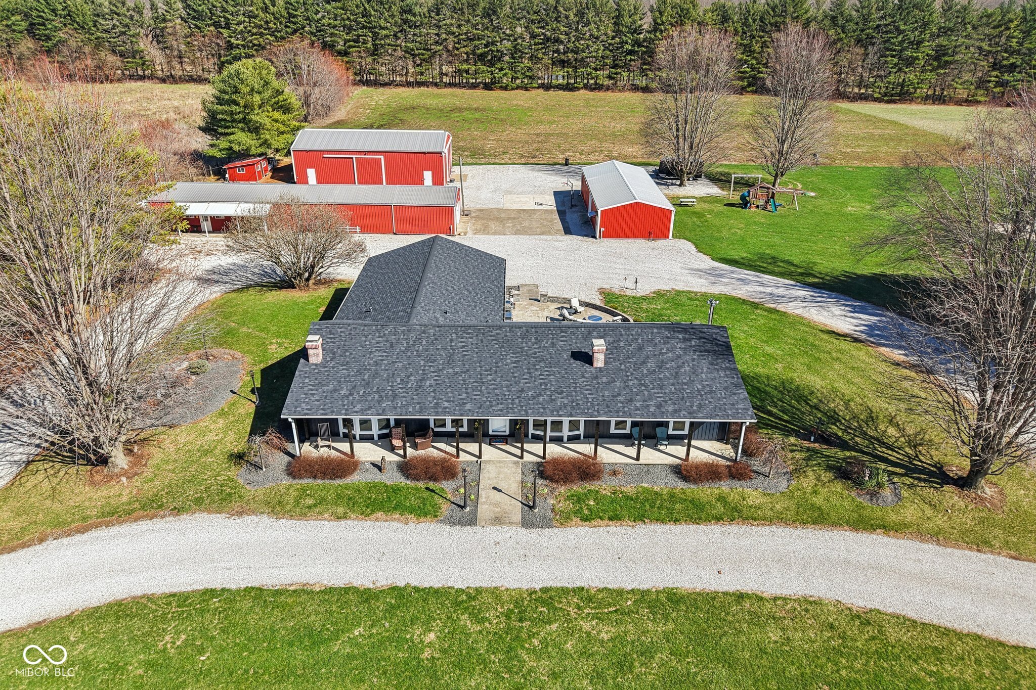 7135 N County Road 300 W