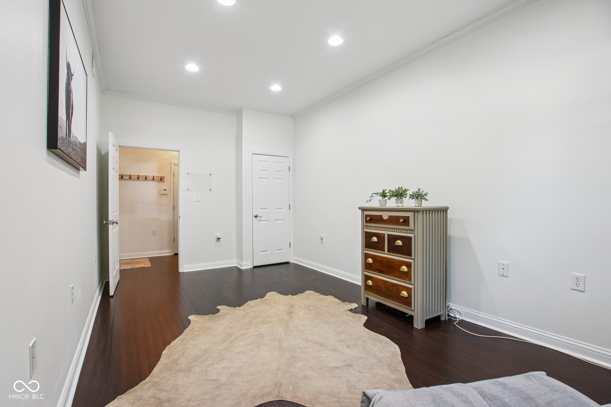 7135 N County Road 300 W