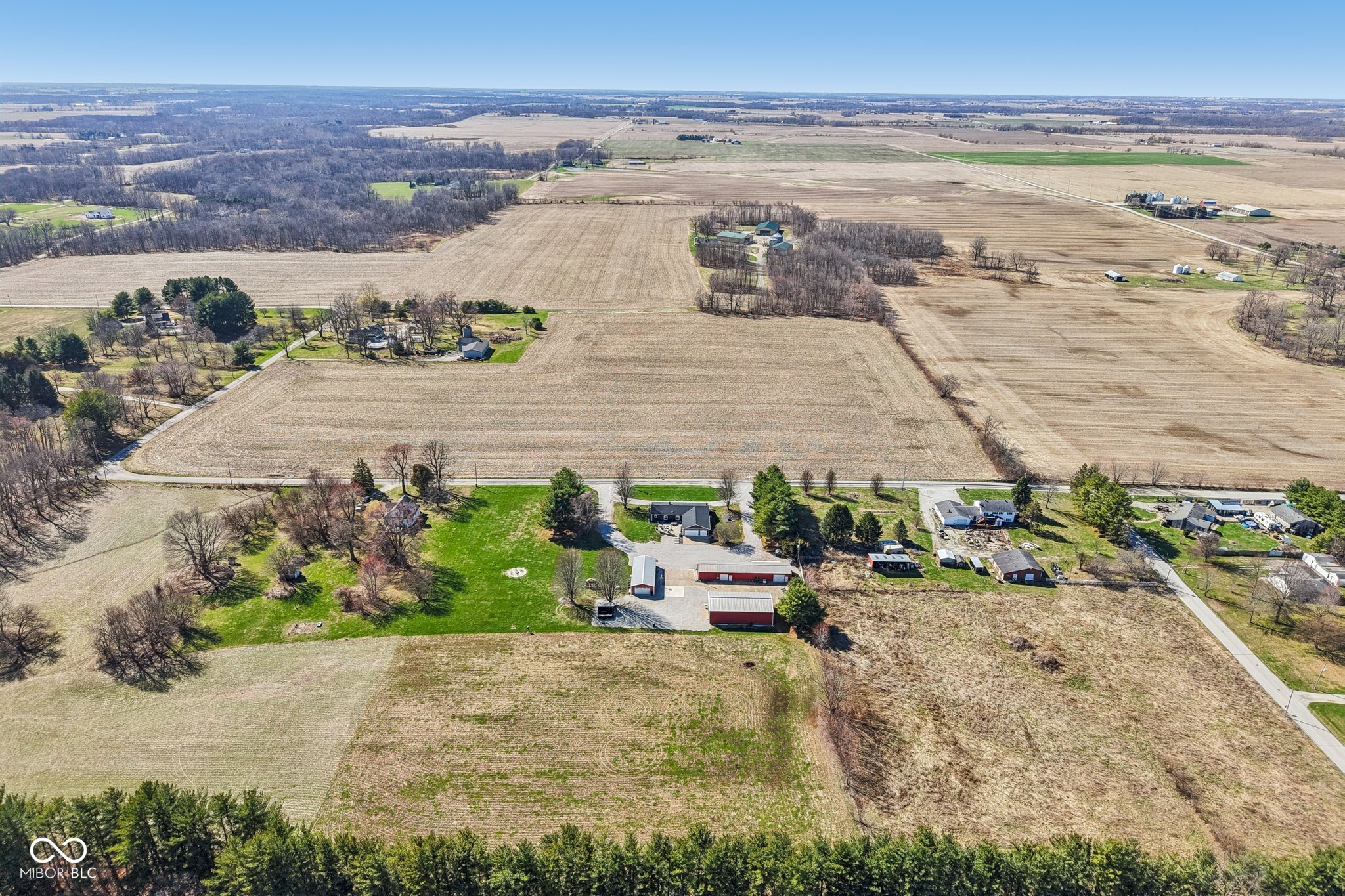 7135 N County Road 300 W