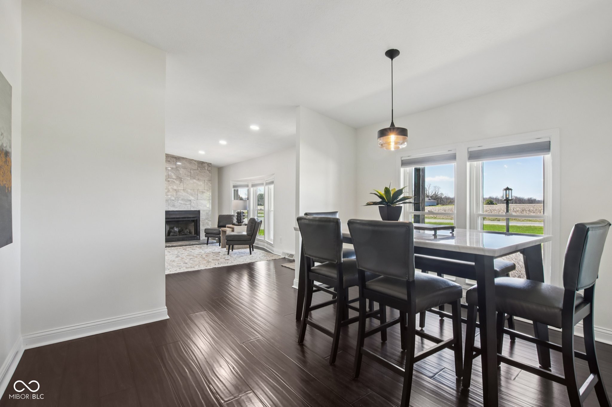 7135 N County Road 300 W