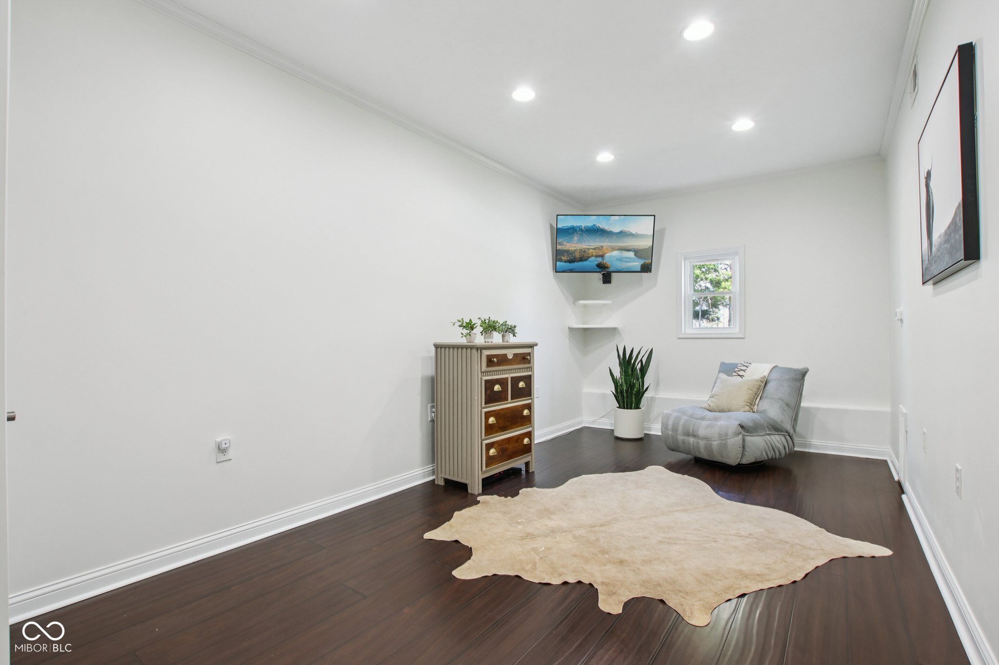 7135 N County Road 300 W