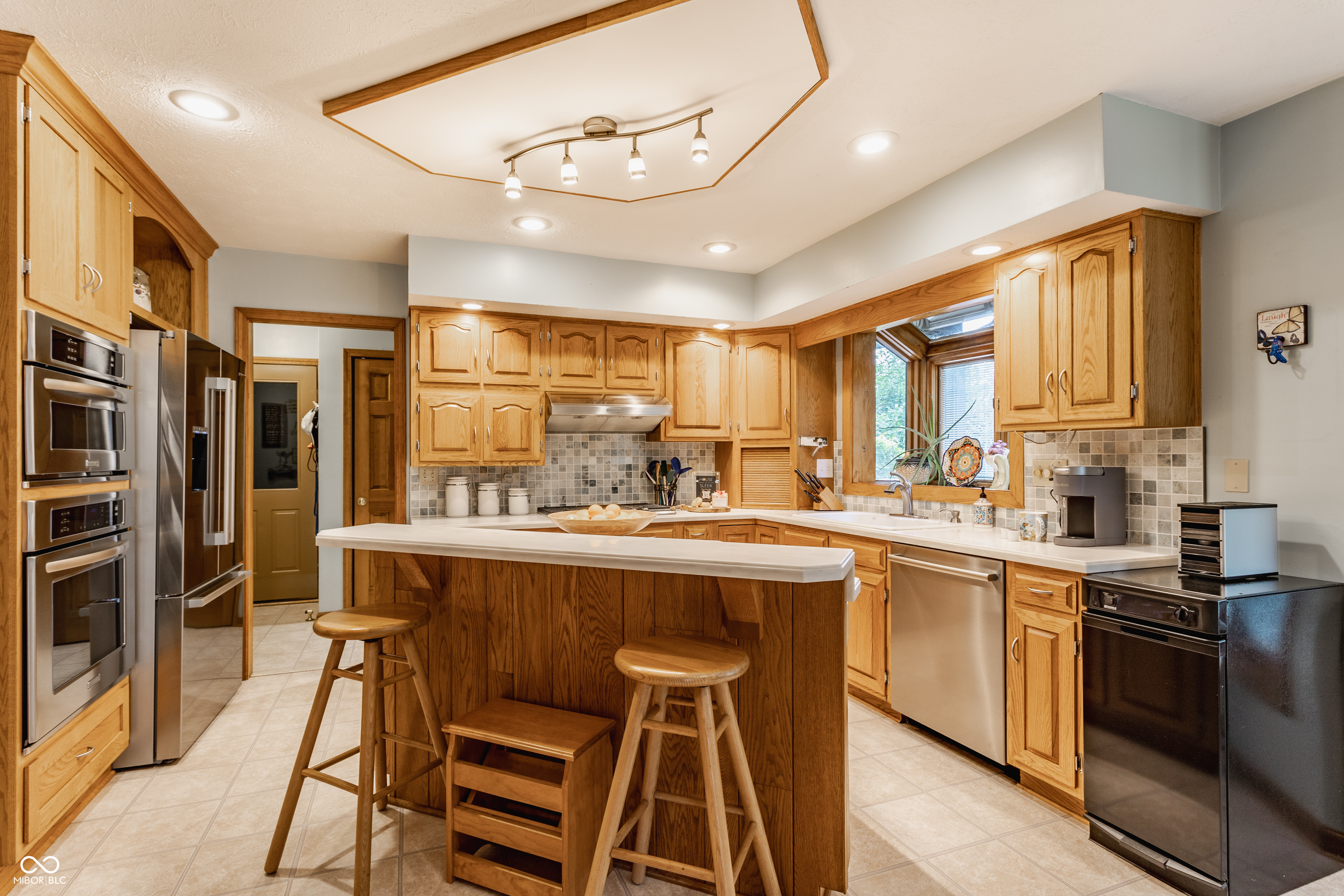 709 Pleasant Point Circle