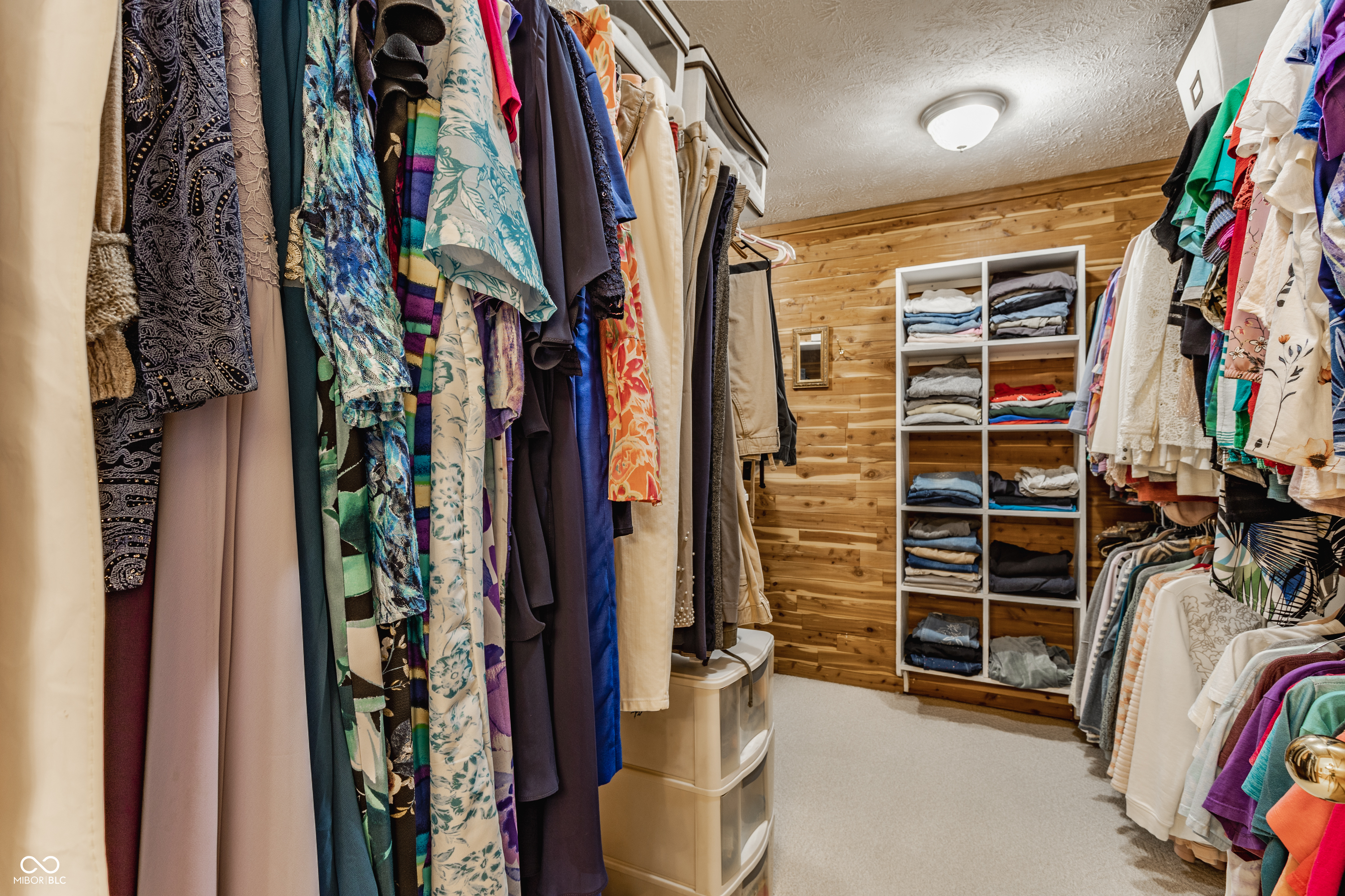 709 Pleasant Point Circle