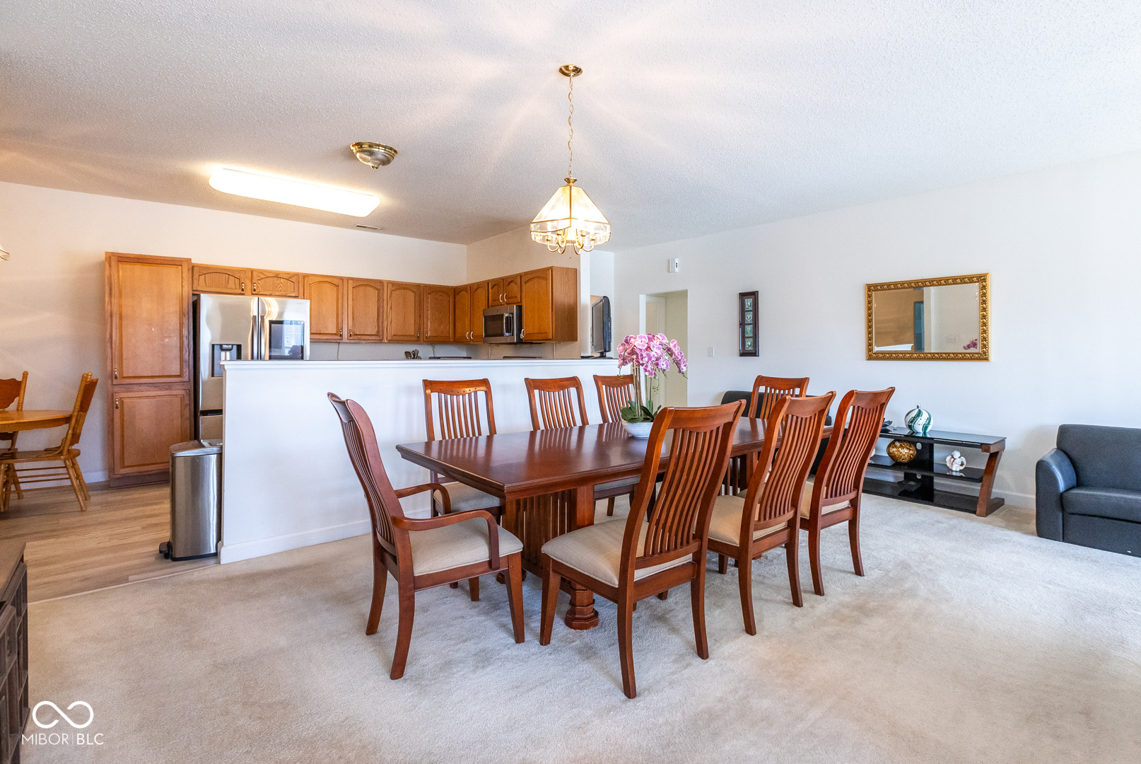 1085 Sassafras Trail