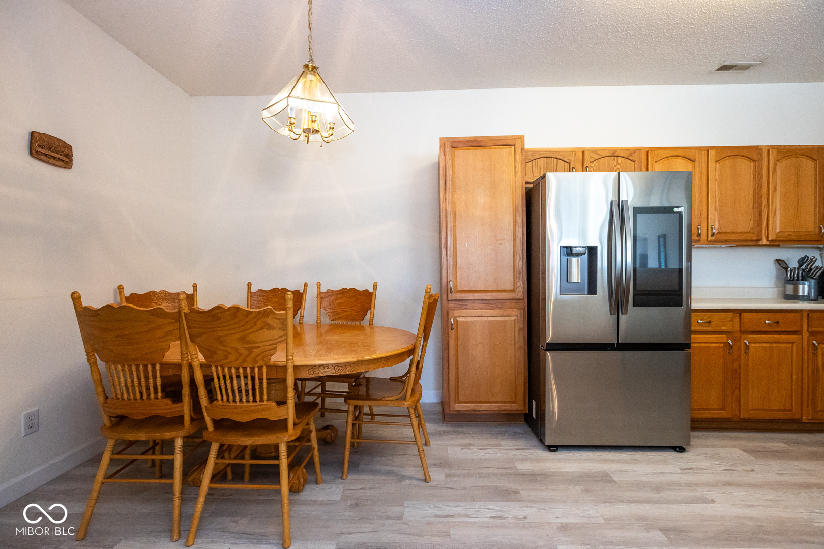 1085 Sassafras Trail