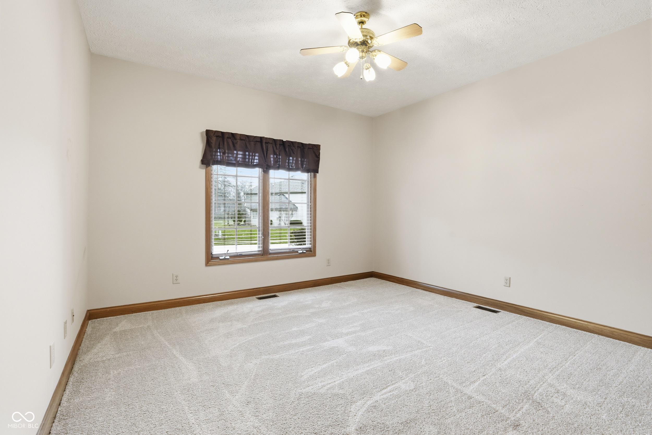 7567 Meadow Violet Court