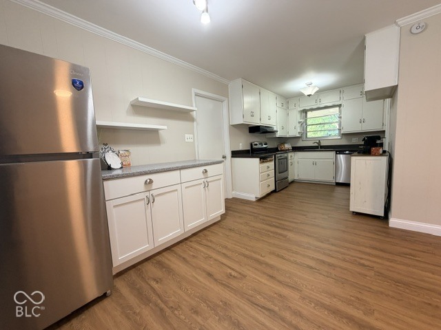1526 Orchard Park Drive N