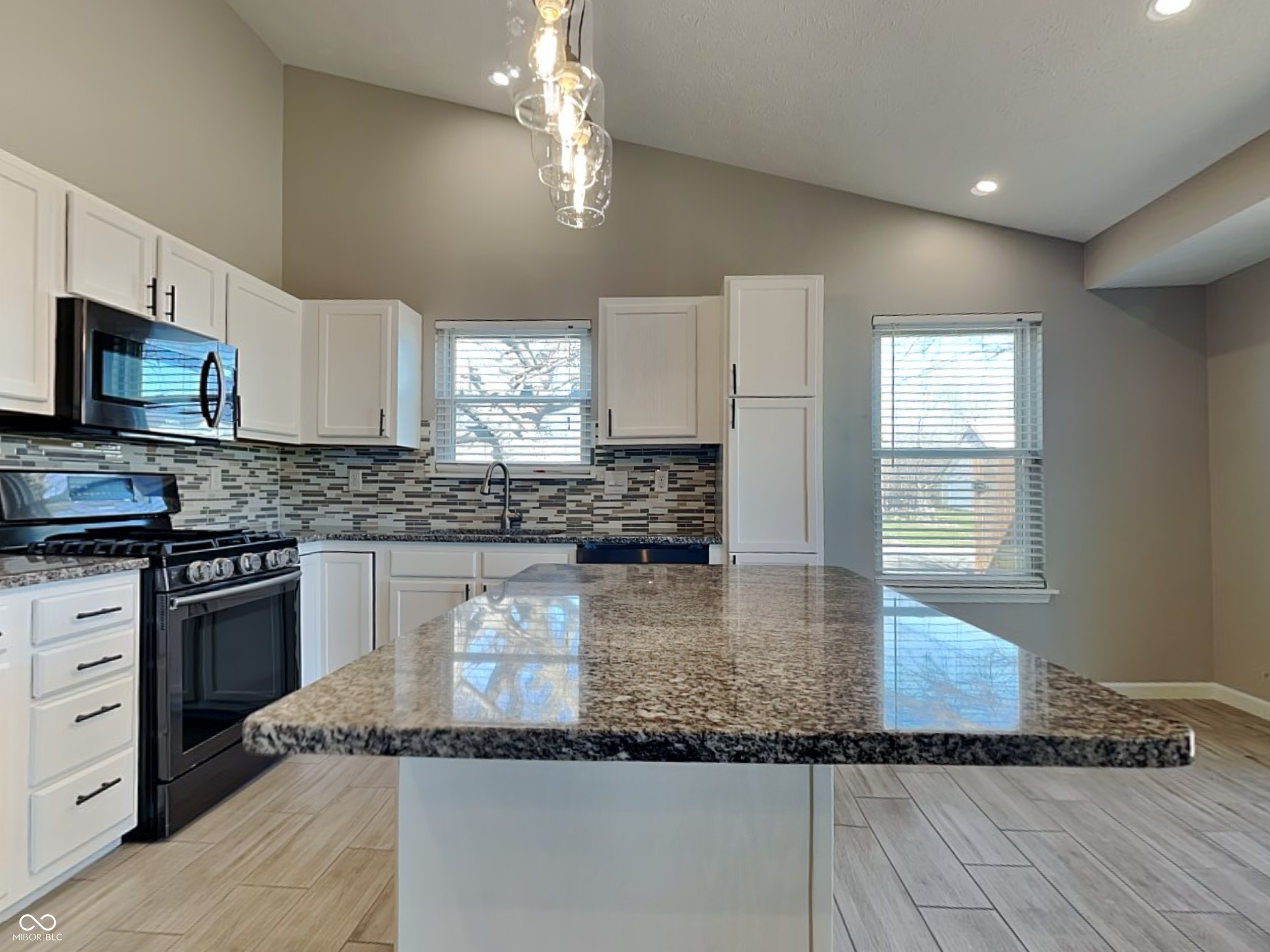 3713 Foxtail Drive