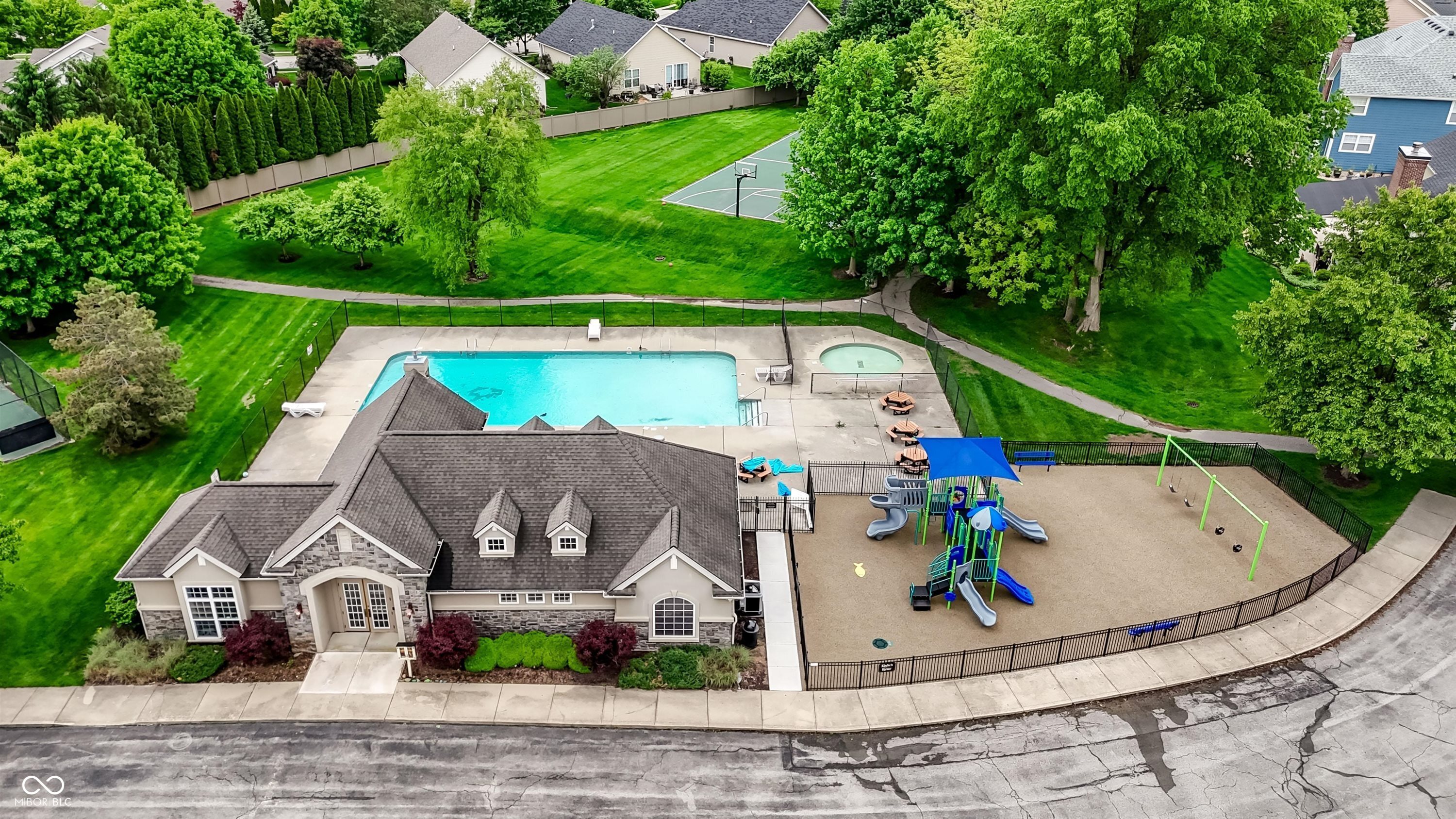 16798 Loch Circle