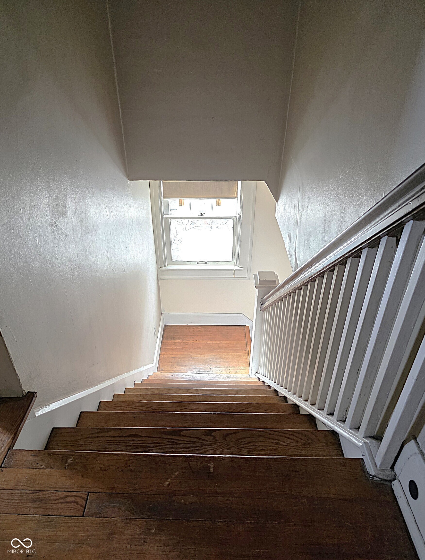 4231 Broadway Street