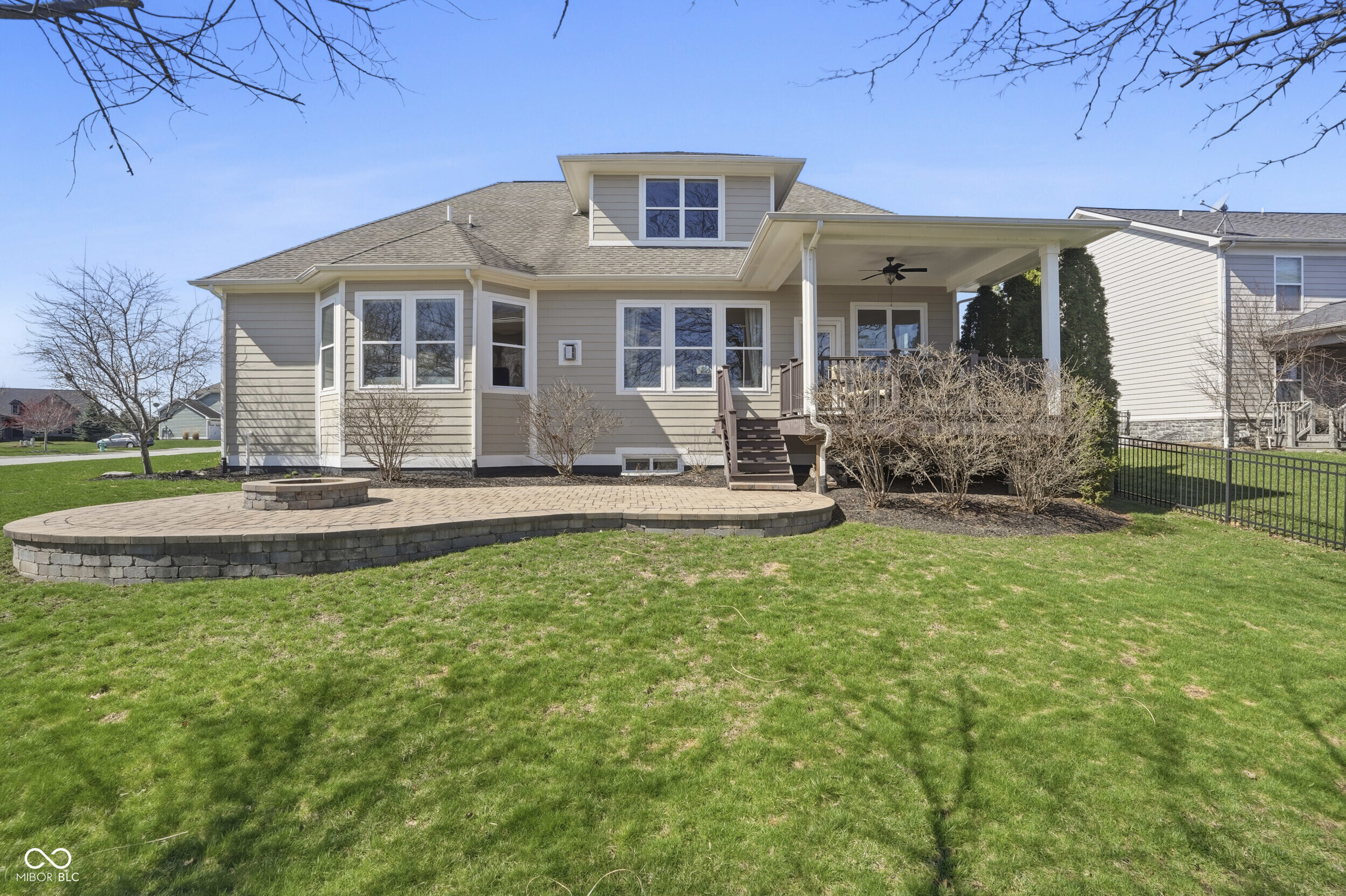 3895 Stonington Place