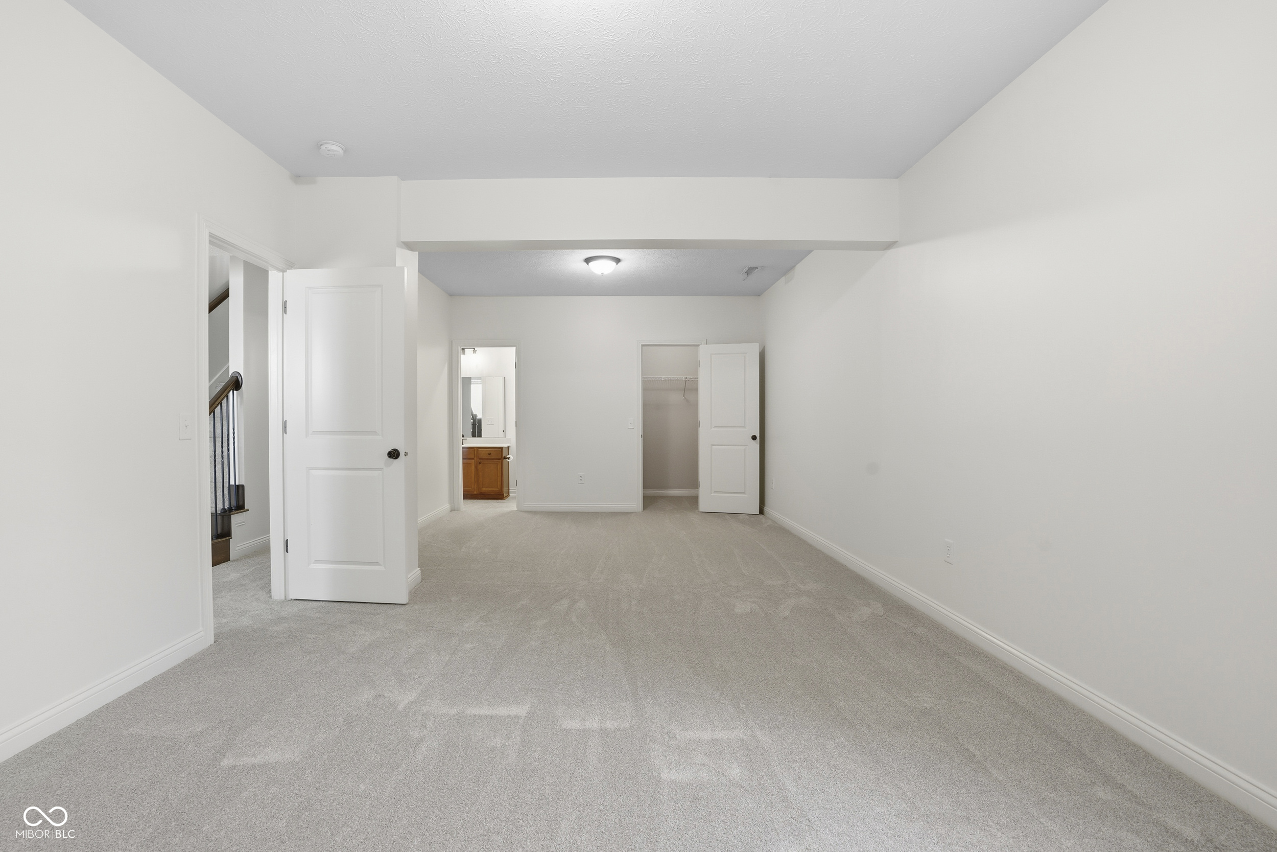 3895 Stonington Place