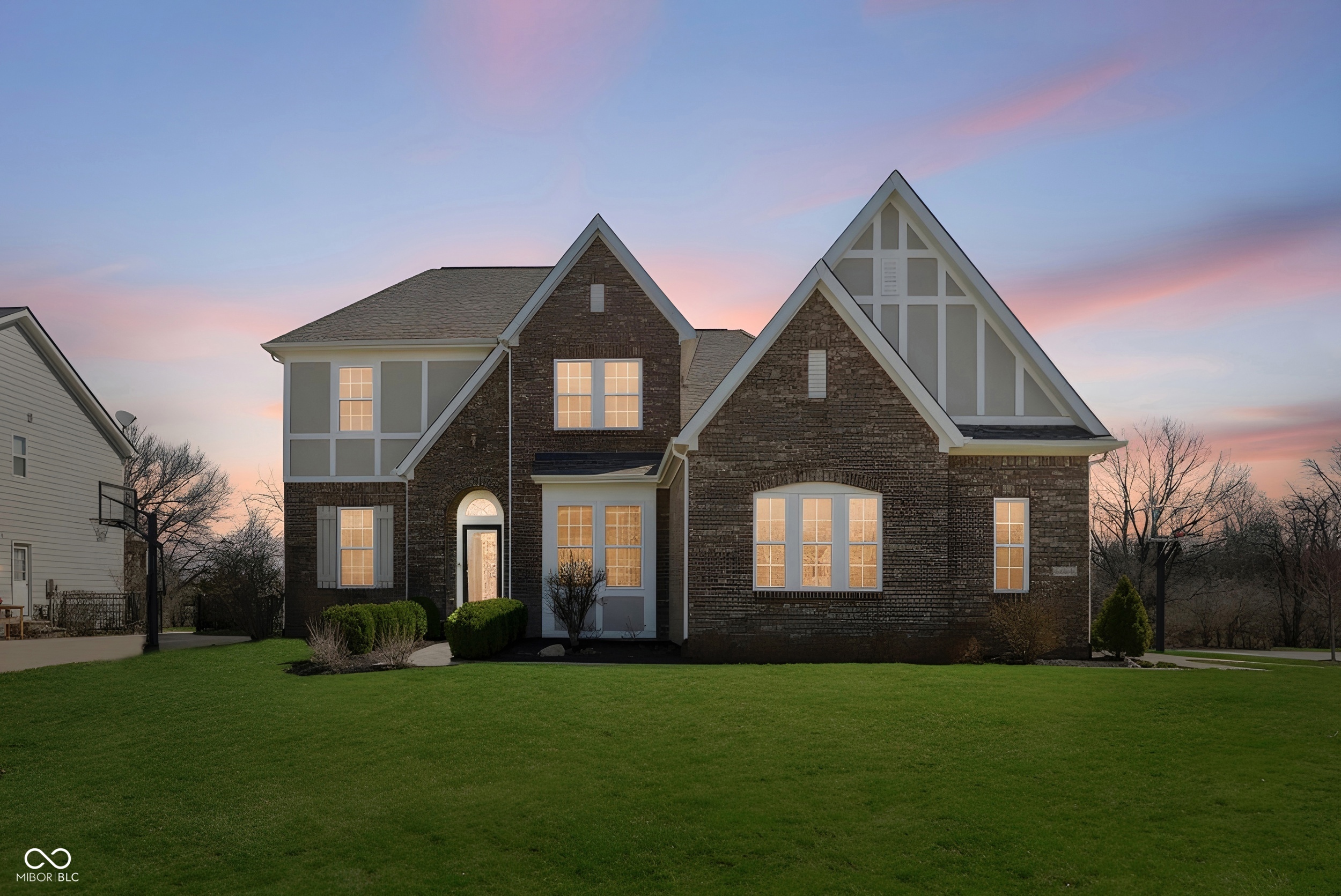 3895 Stonington Place