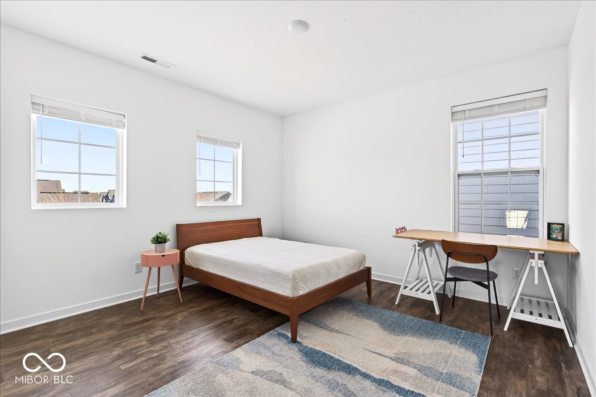 15340 Fenchurch Drive