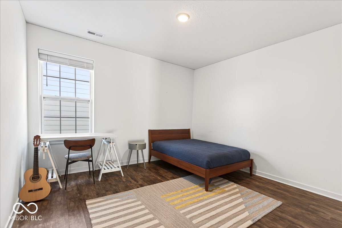 15340 Fenchurch Drive