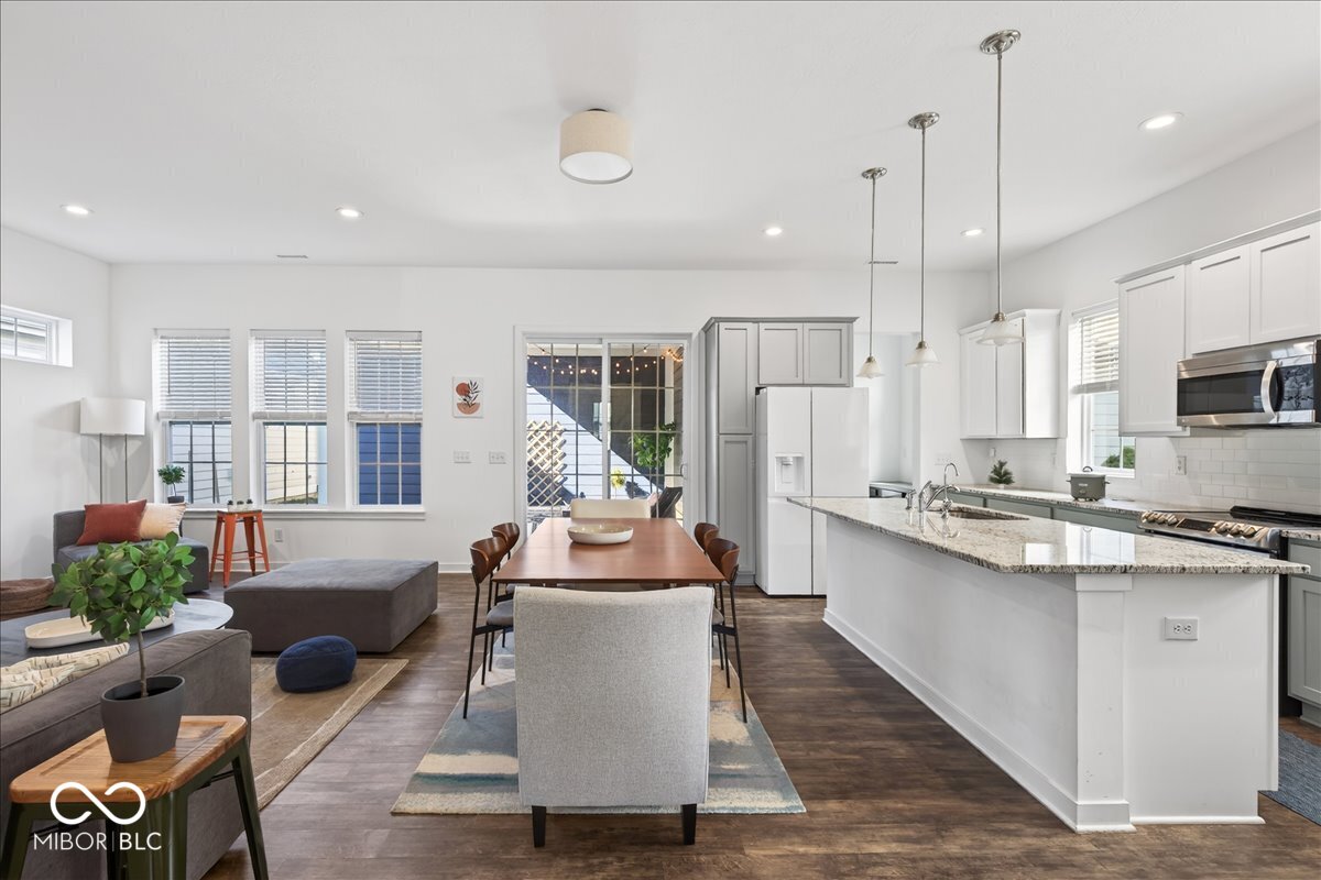 15340 Fenchurch Drive