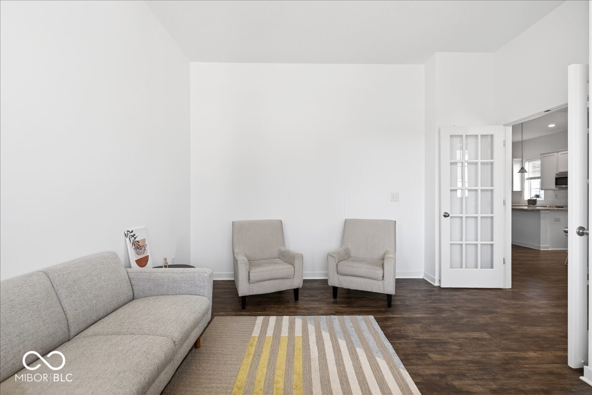 15340 Fenchurch Drive