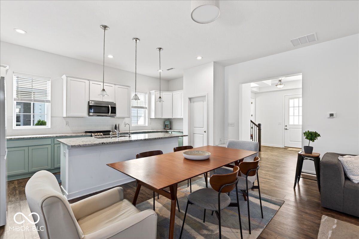 15340 Fenchurch Drive