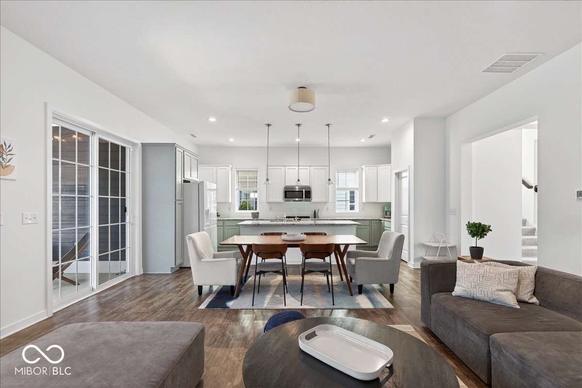 15340 Fenchurch Drive