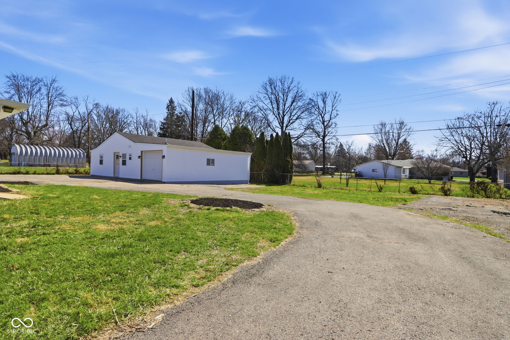 4315 E 42nd Street E