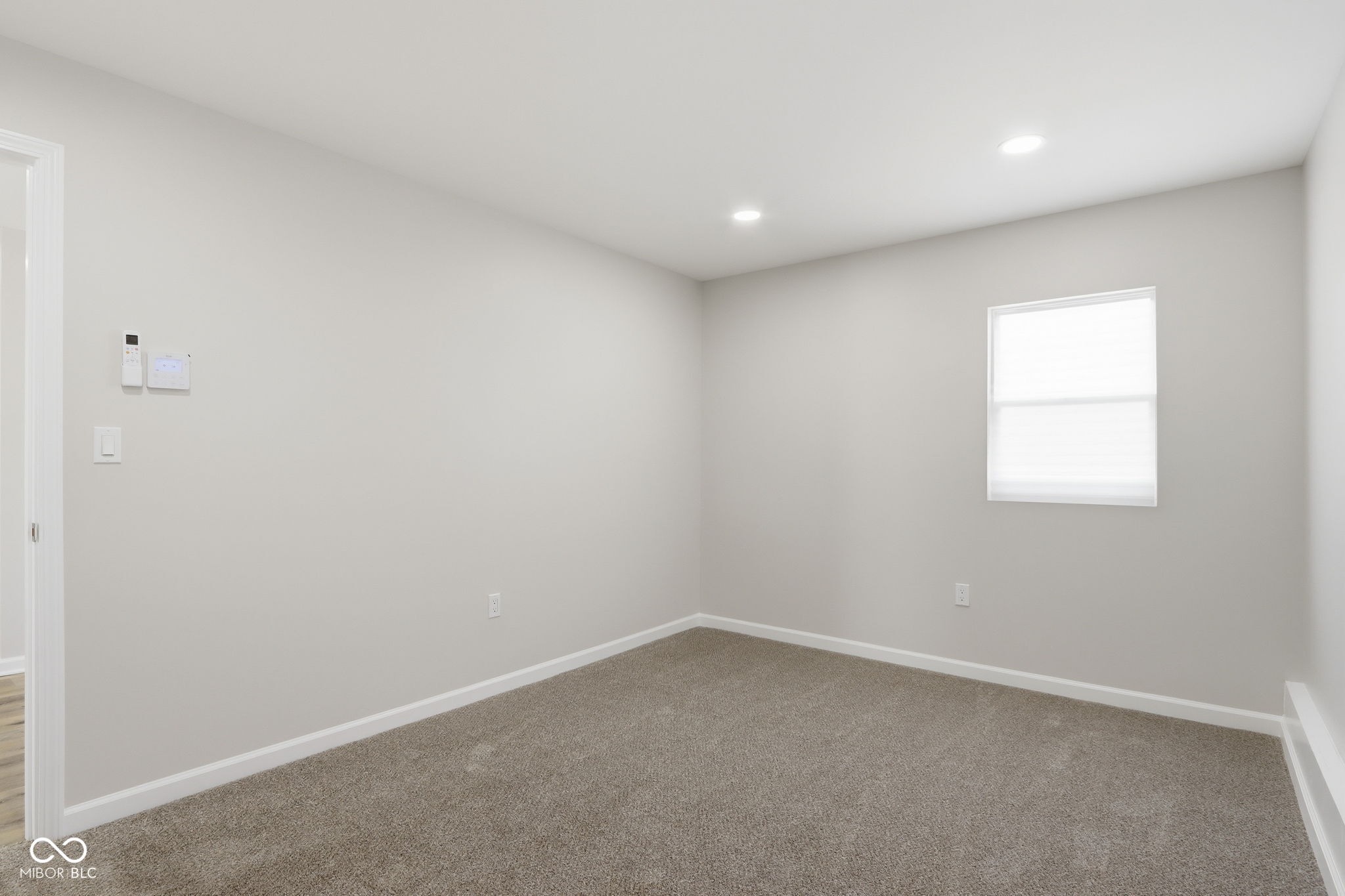 4315 E 42nd Street E