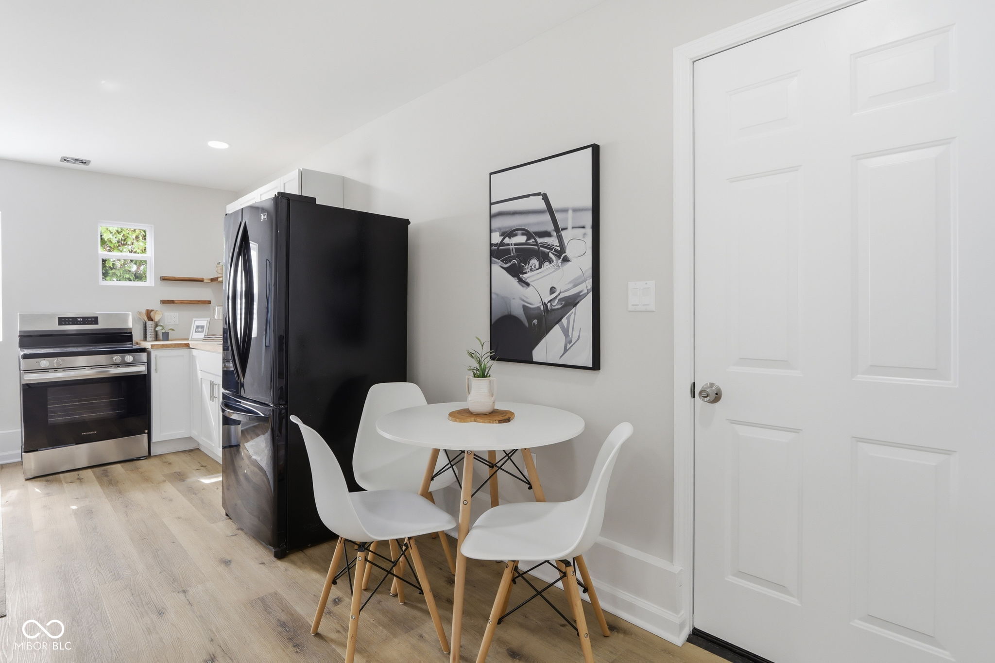 4315 E 42nd Street E