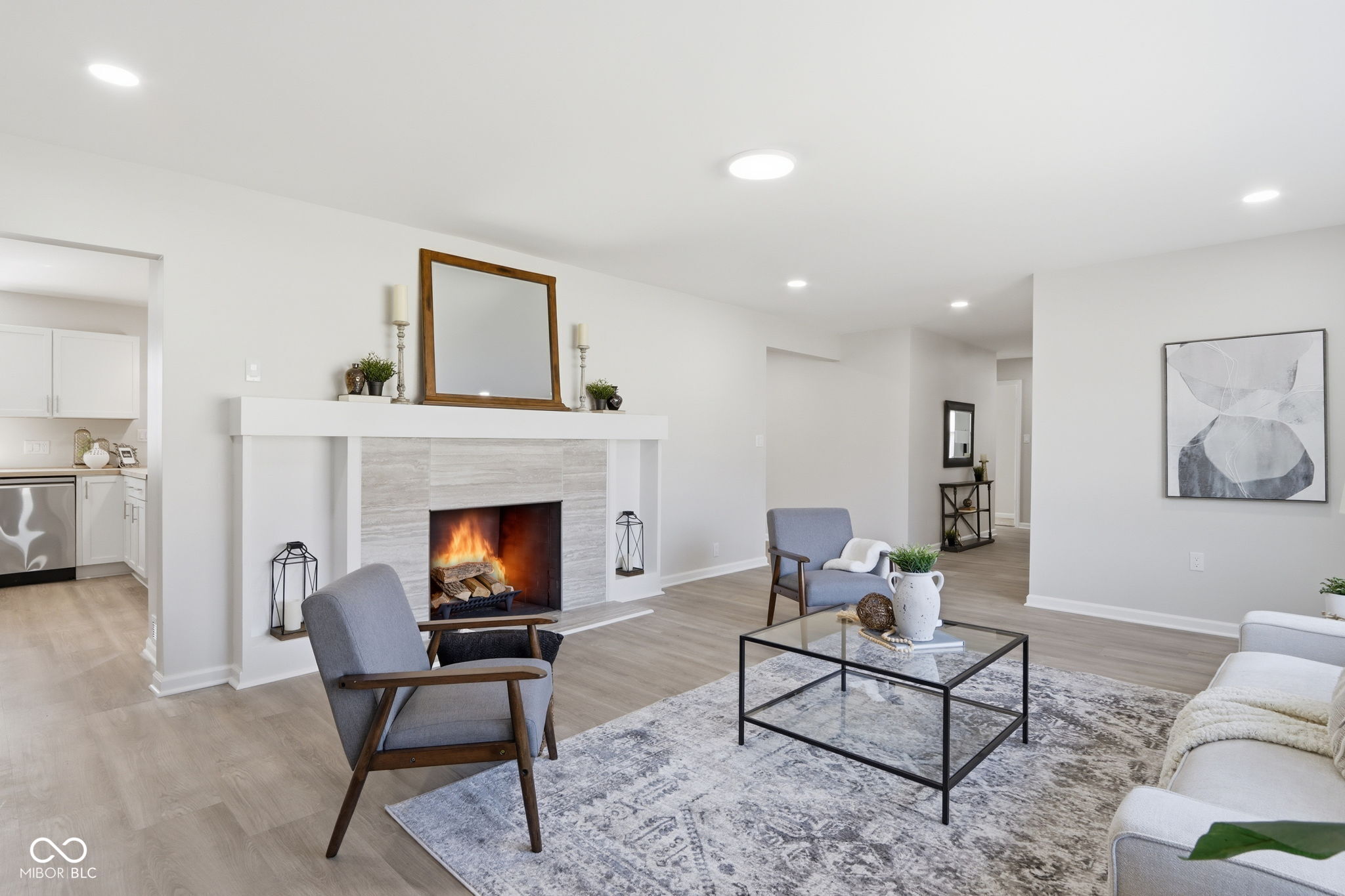 4315 E 42nd Street E