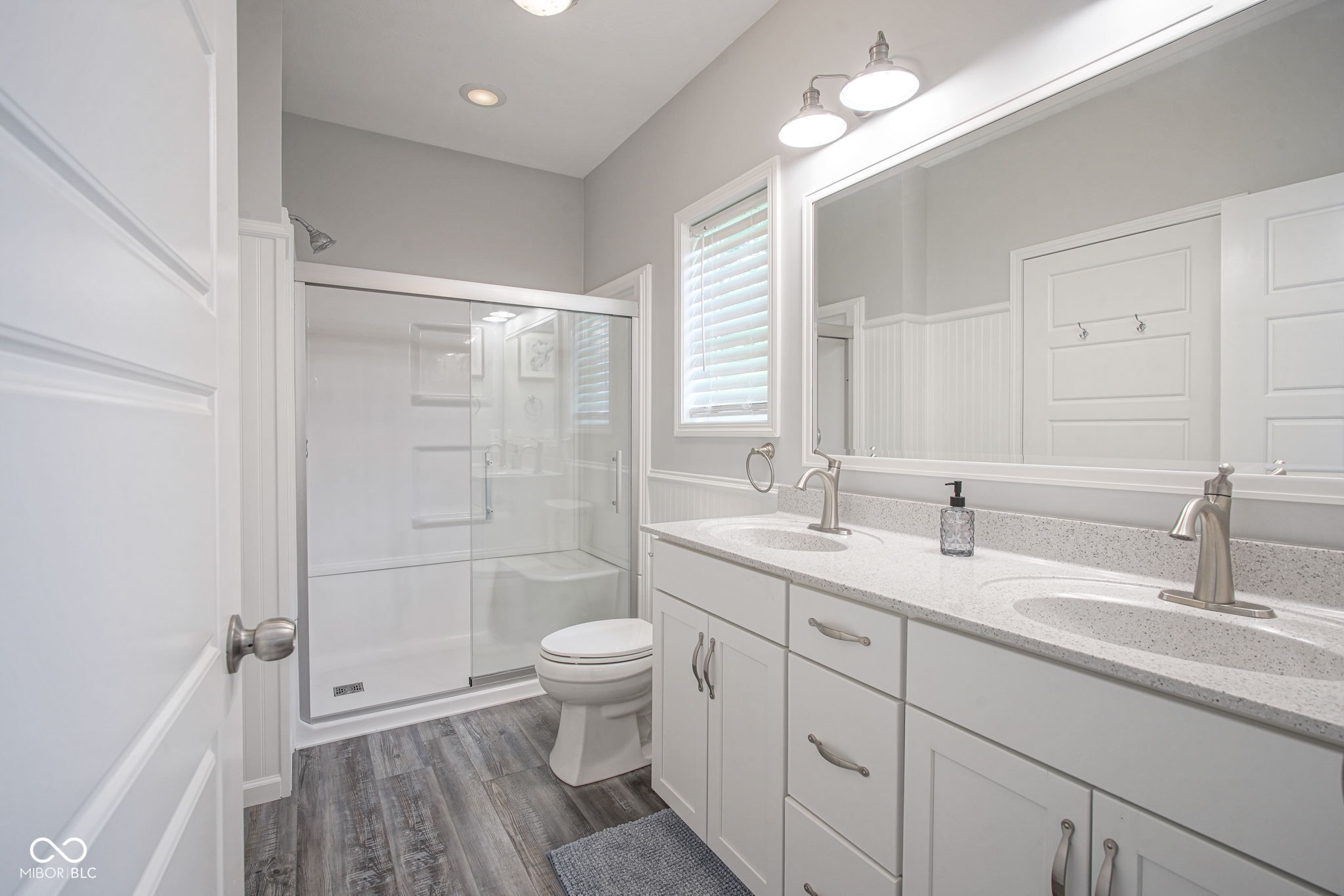 9548 E Northshore Drive