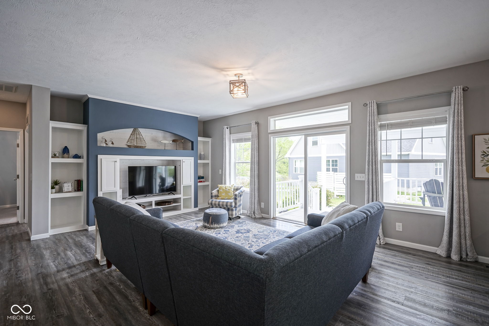 9548 E Northshore Drive