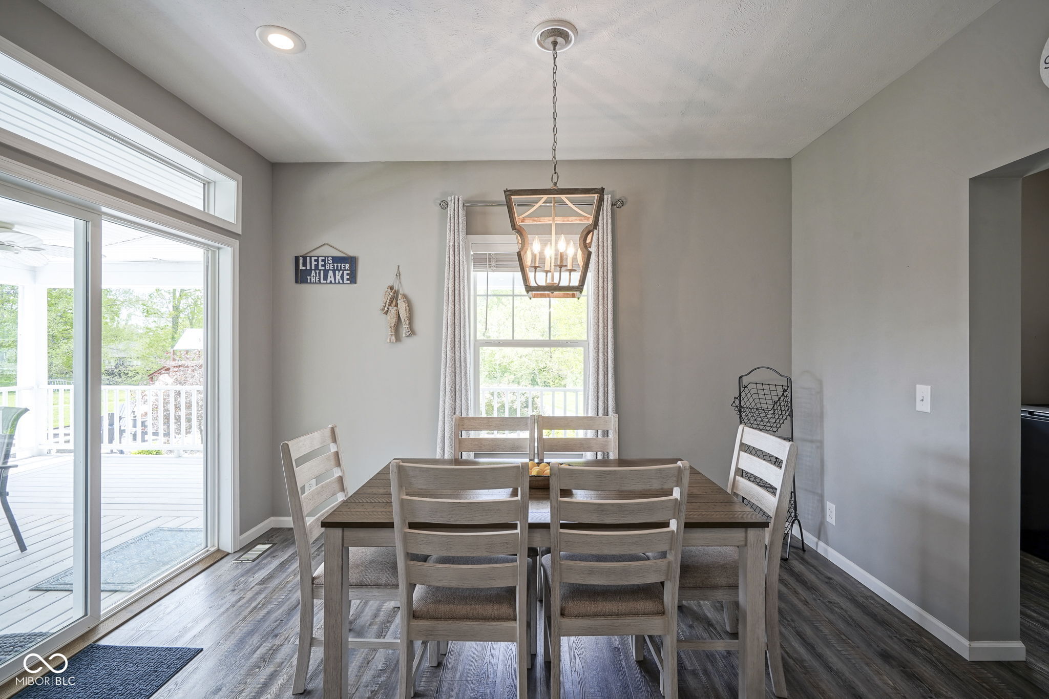 9548 E Northshore Drive