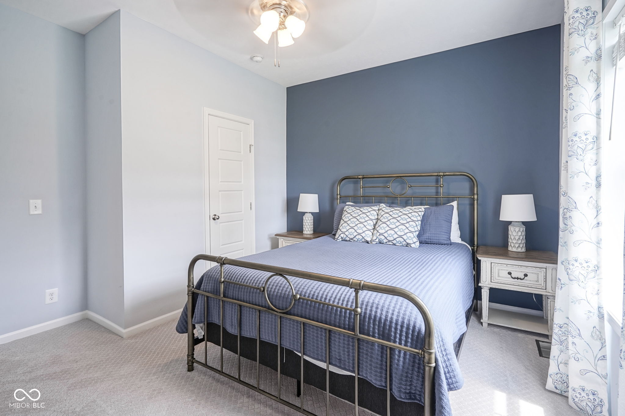 9548 E Northshore Drive