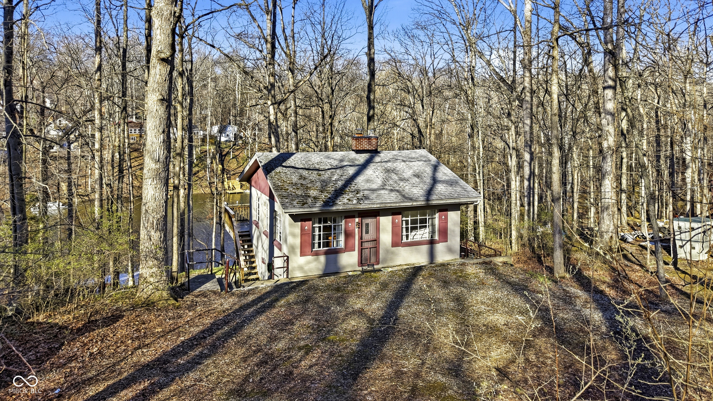 427 W Greenwalt Drive