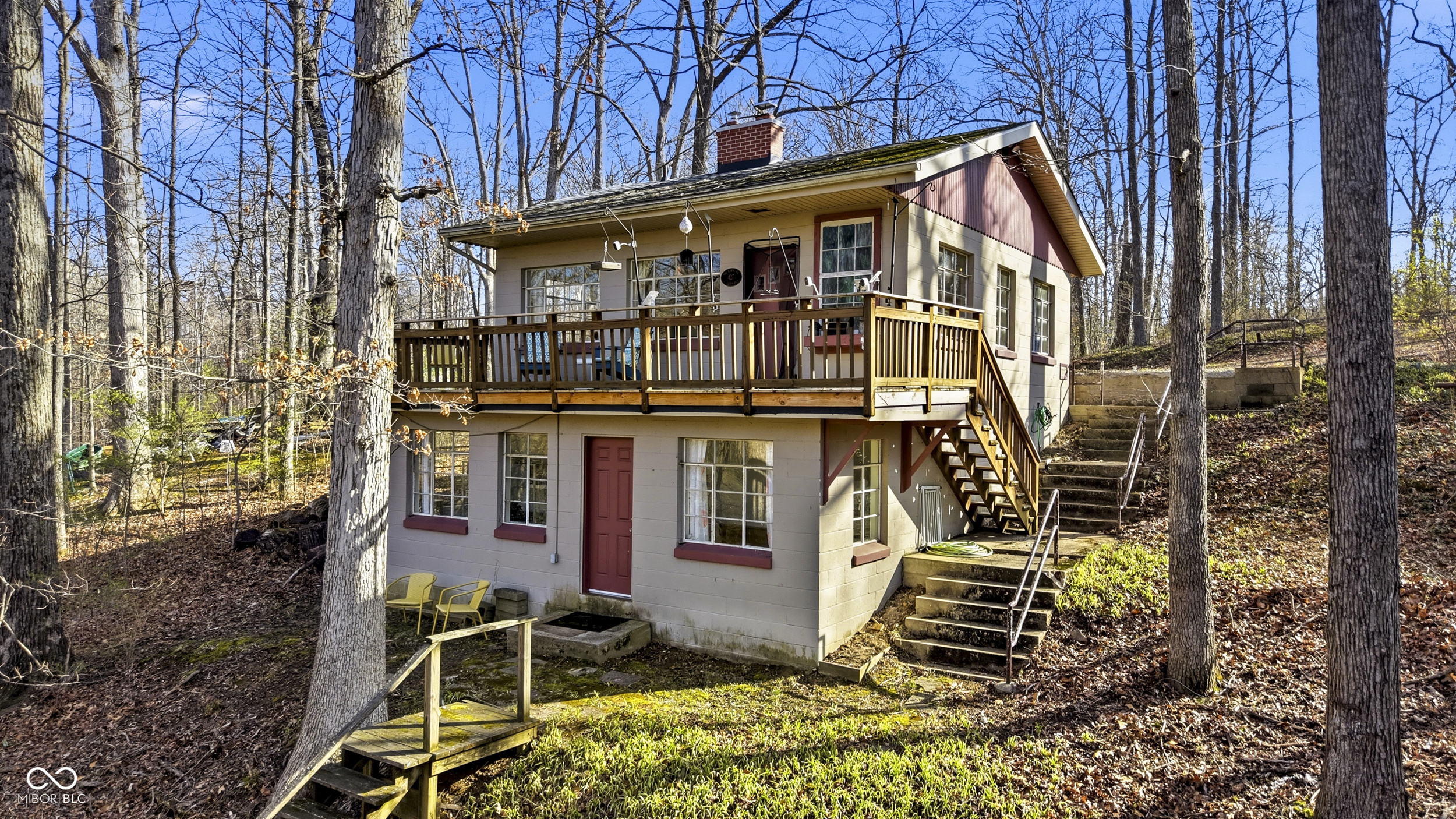 427 W Greenwalt Drive