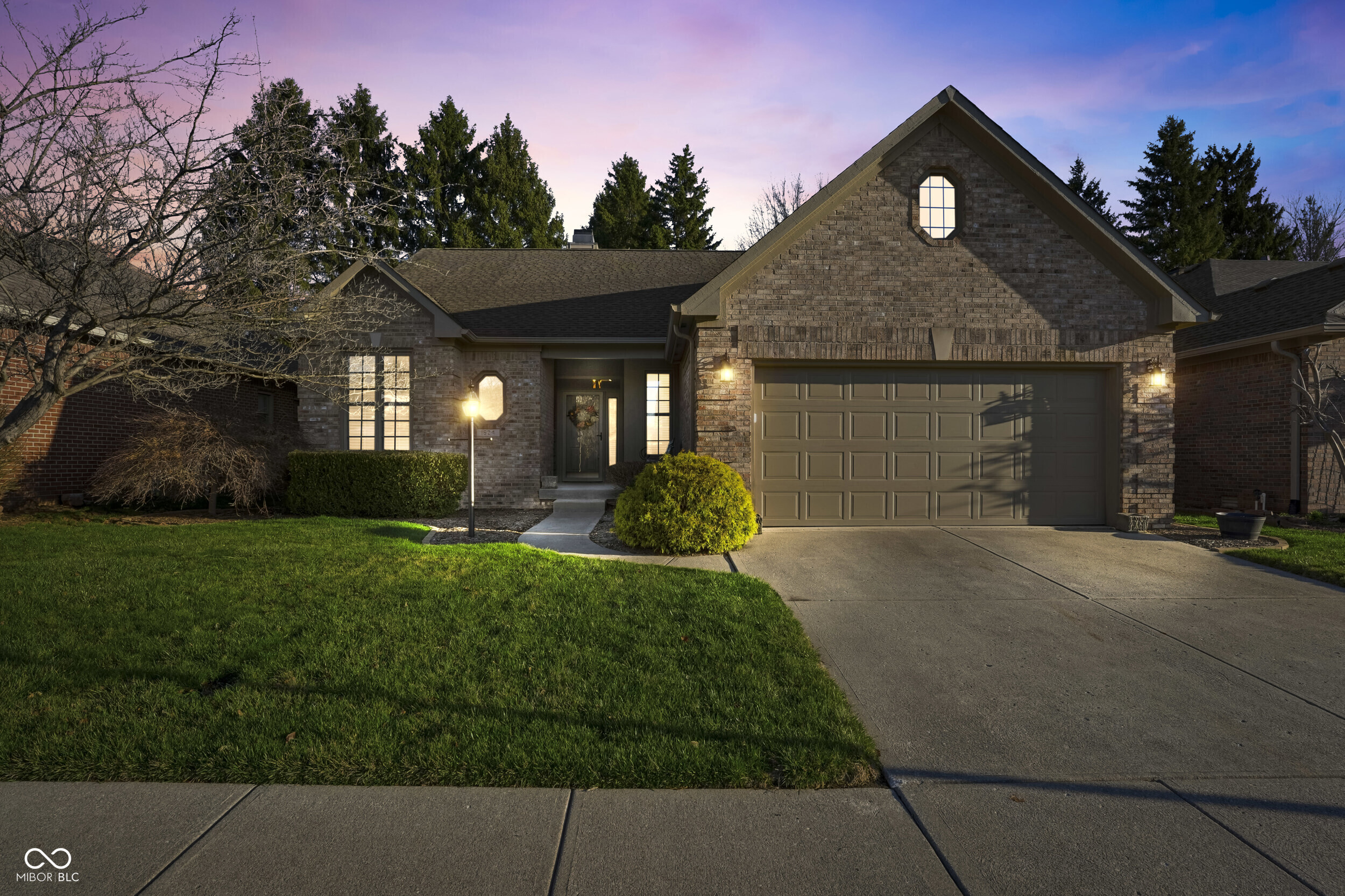 1624 Foxmere Boulevard