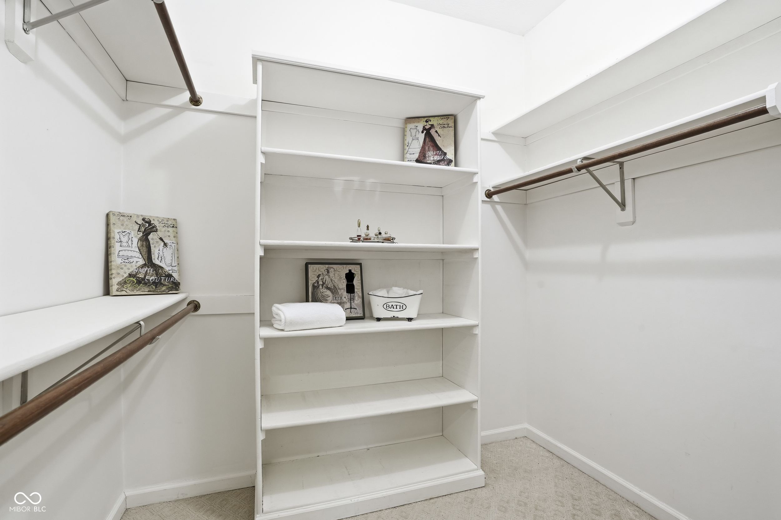 1624 Foxmere Boulevard