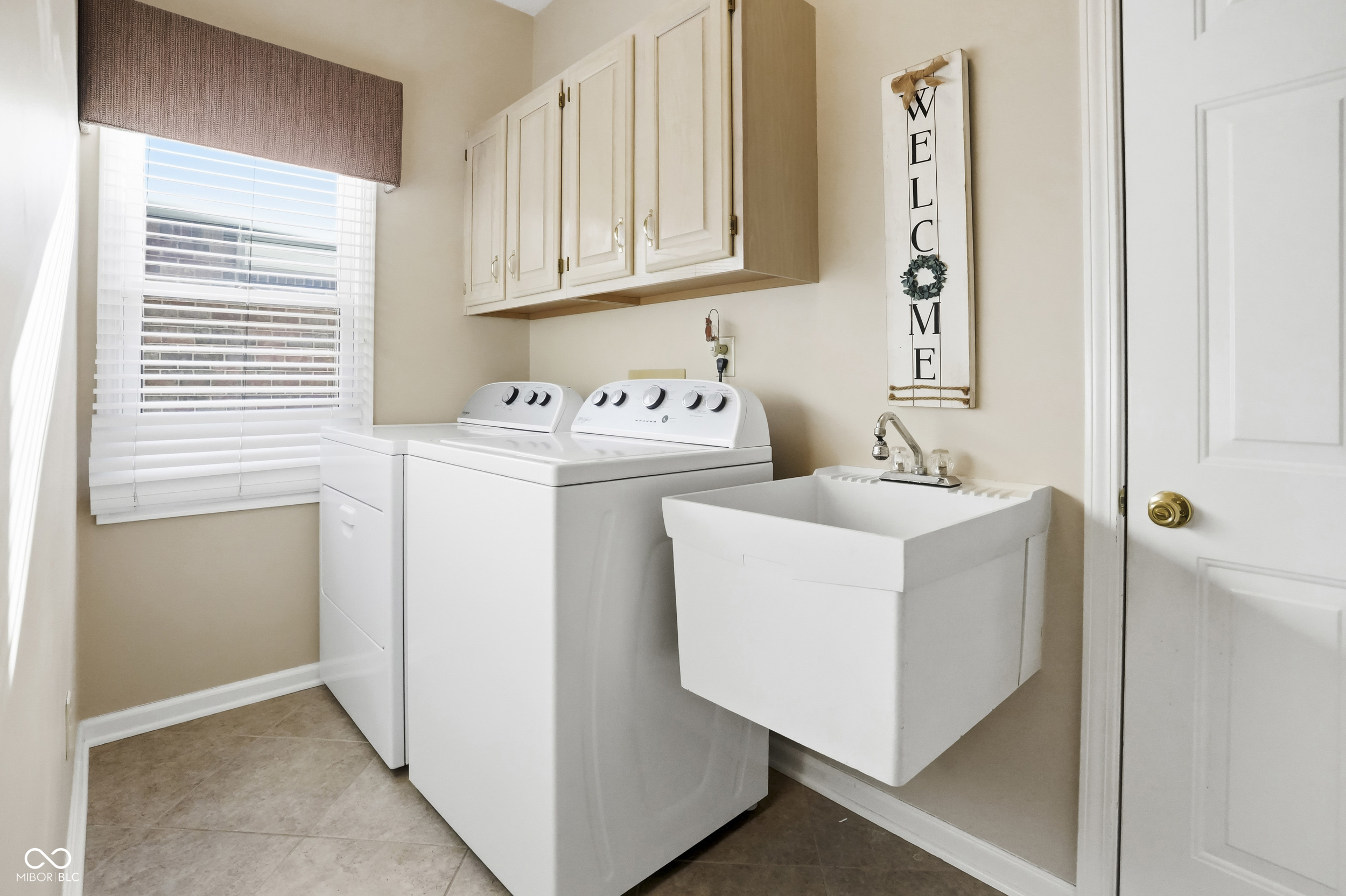 1624 Foxmere Boulevard