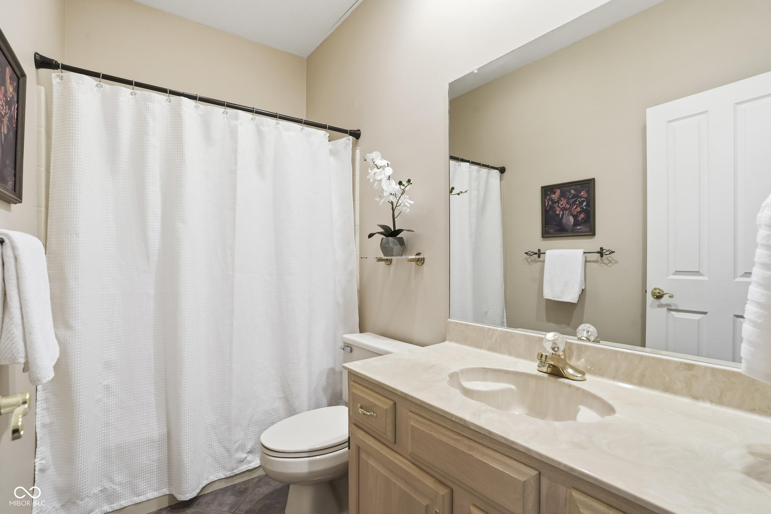 1624 Foxmere Boulevard