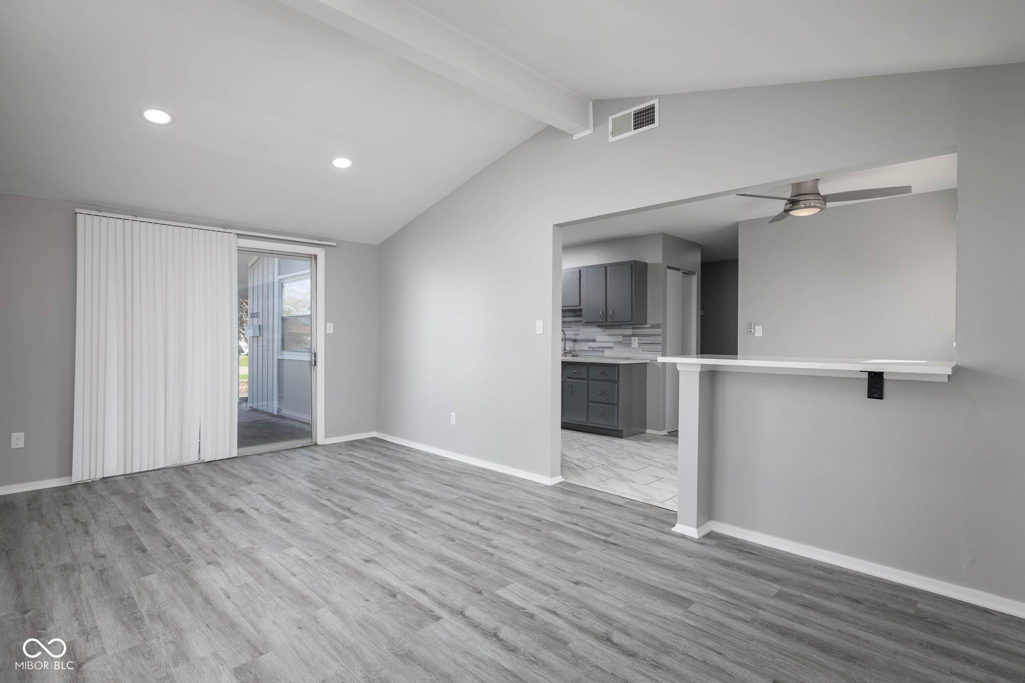 2621 Hillside Avenue