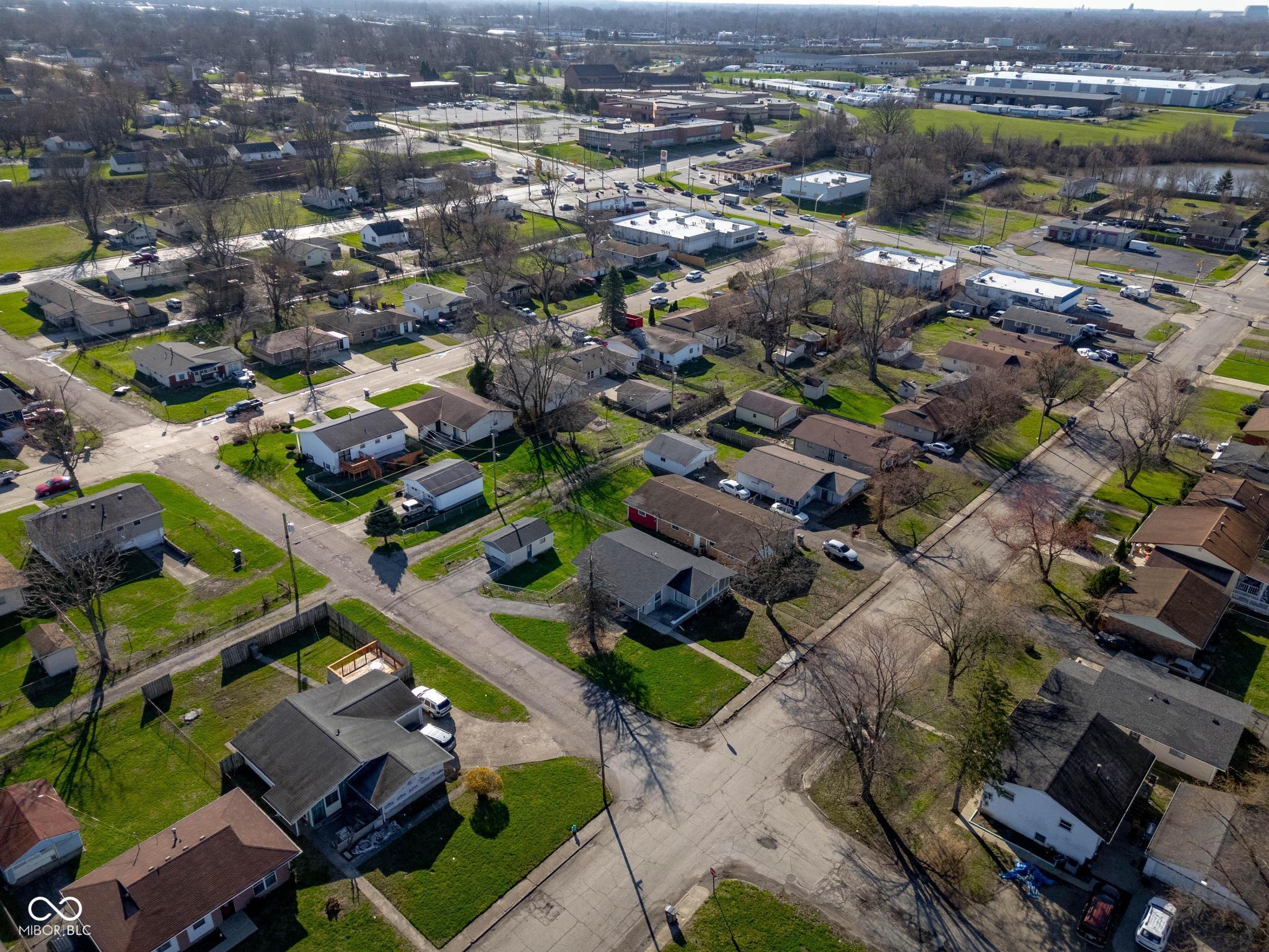 2621 Hillside Avenue