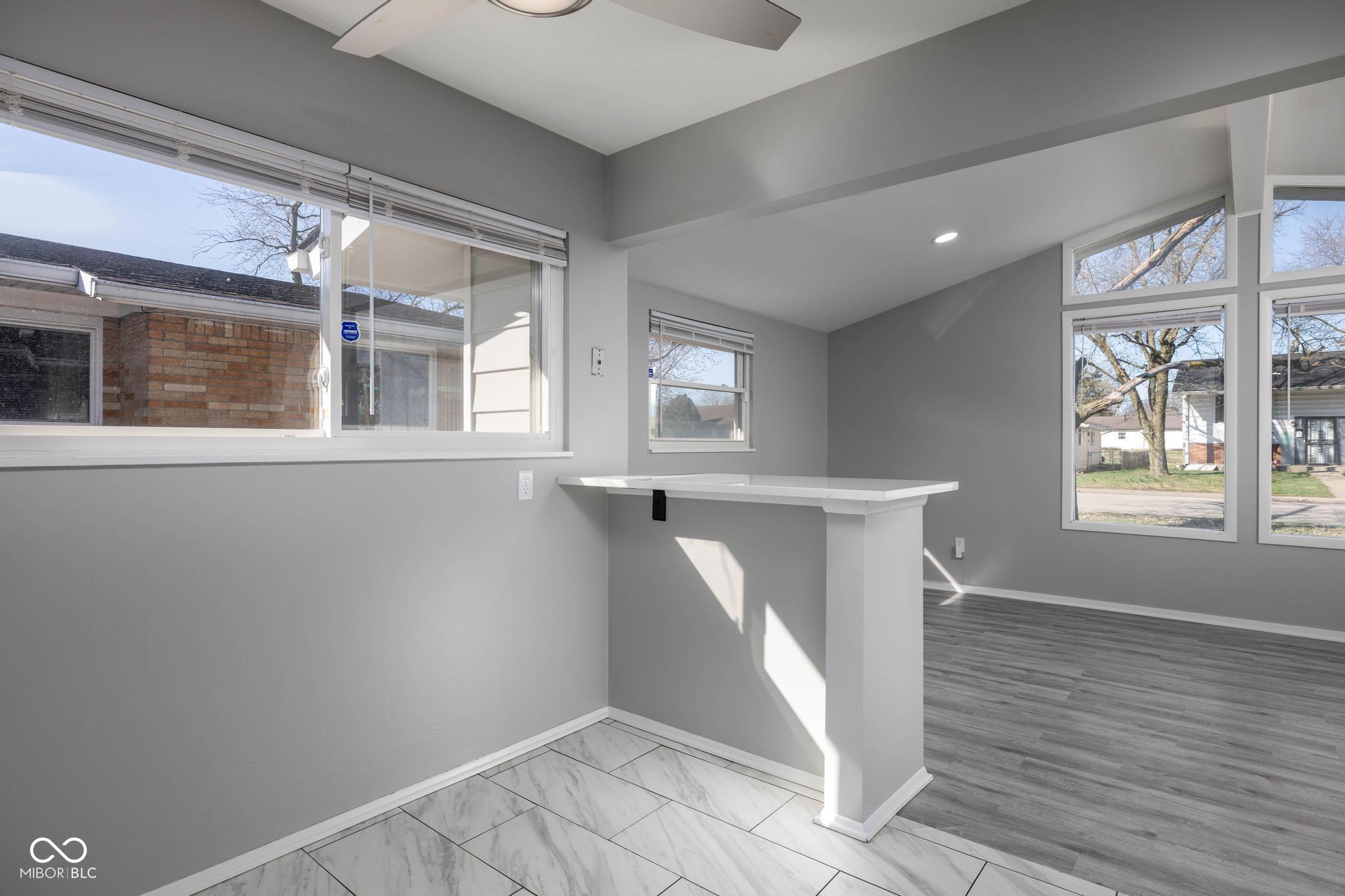 2621 Hillside Avenue