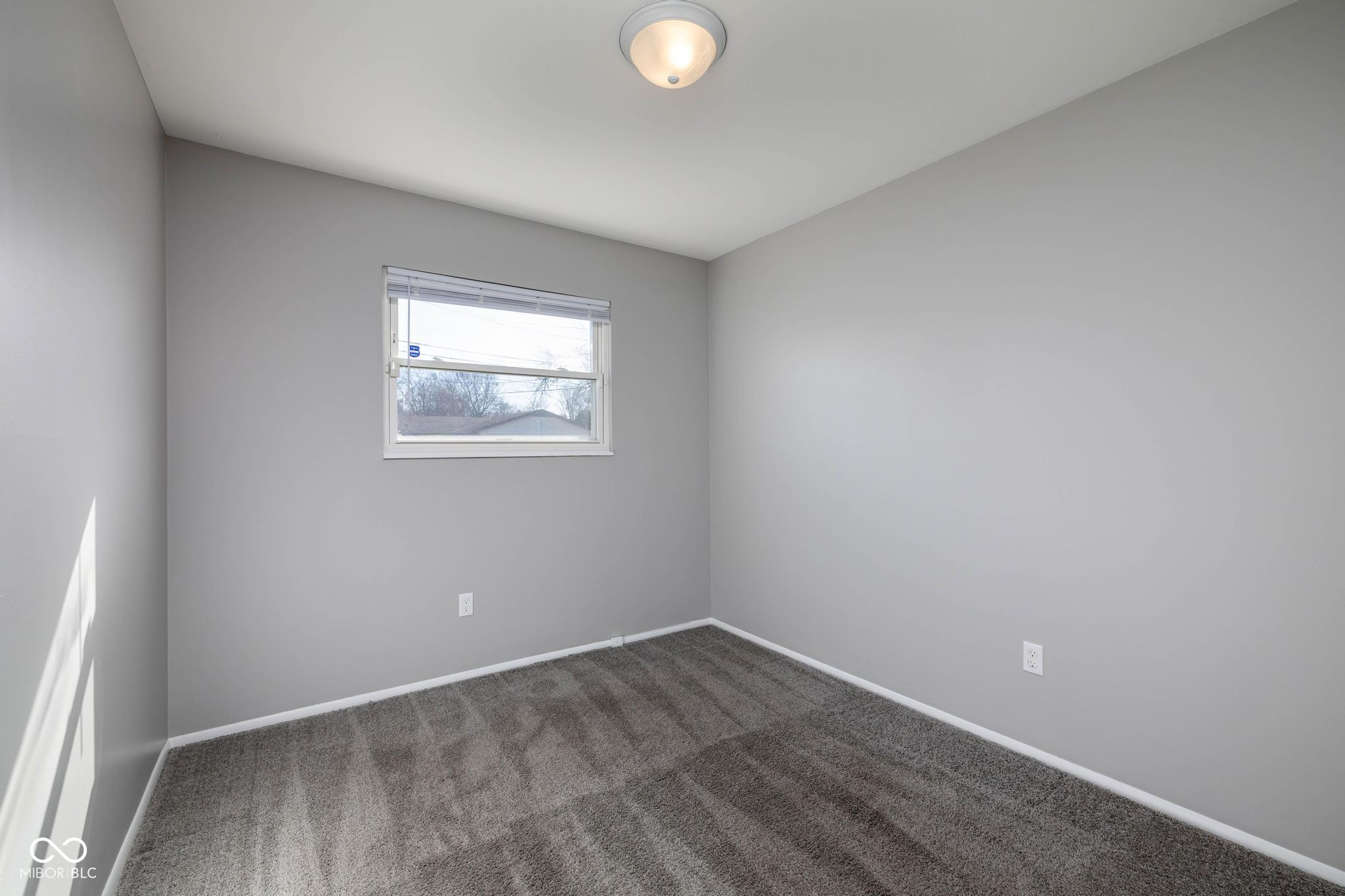 2621 Hillside Avenue